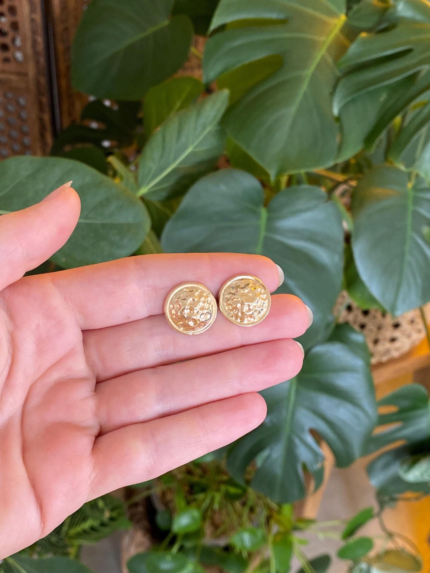 Vintage Solid 14k Yellow Gold Hammered Texture Domed Stud Earrings