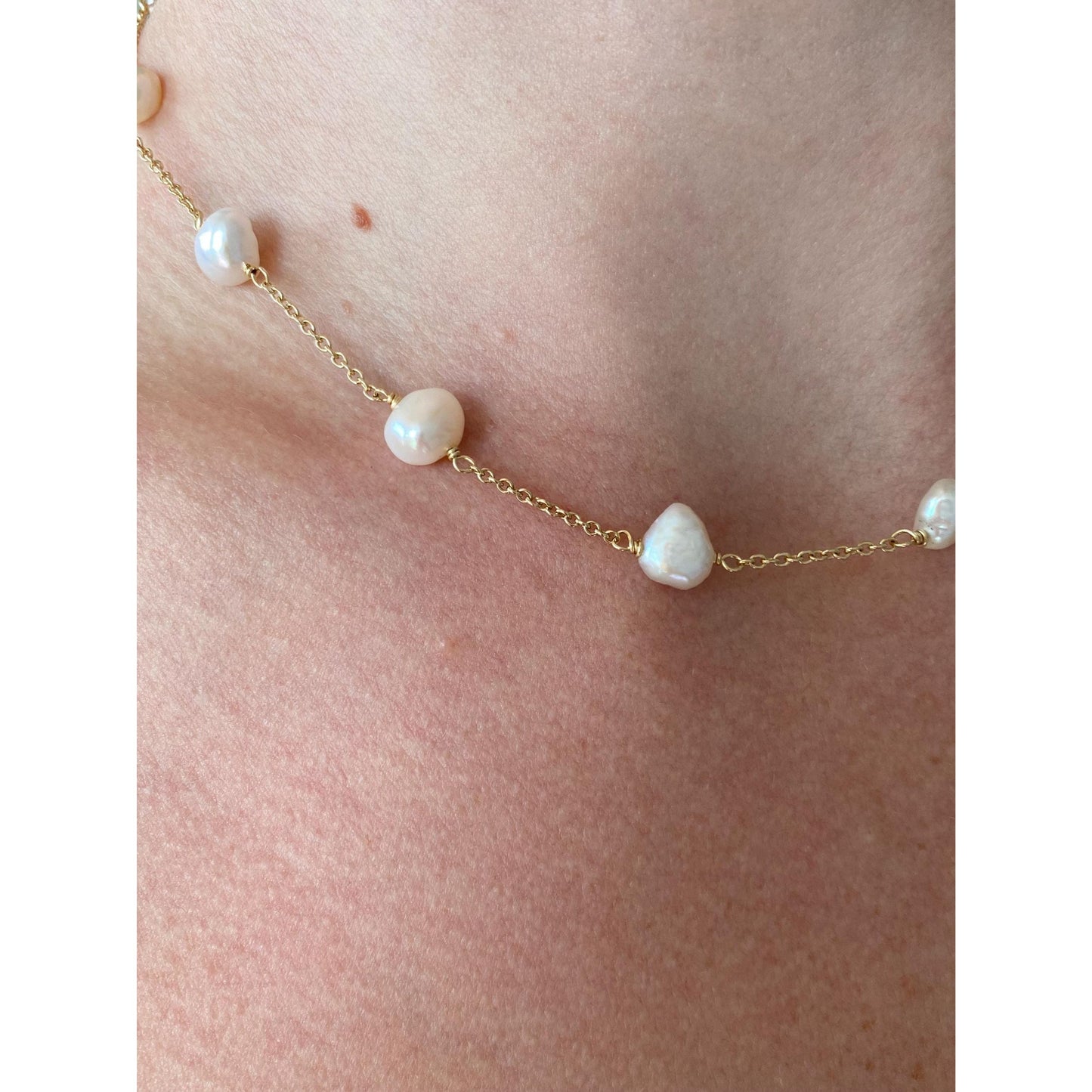 Vintage Solid 14k Yellow Gold Pearls Cable Chain Necklace - 15.75 inches