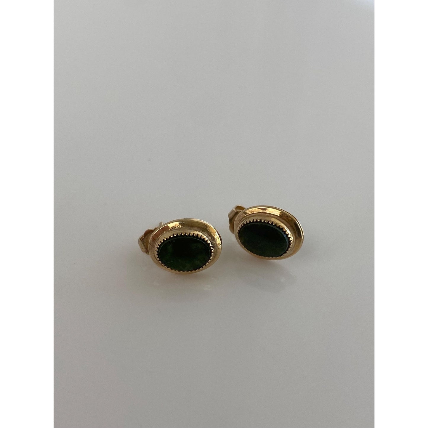Vintage Solid 14k Yellow Gold Nephrite Stud Earrings