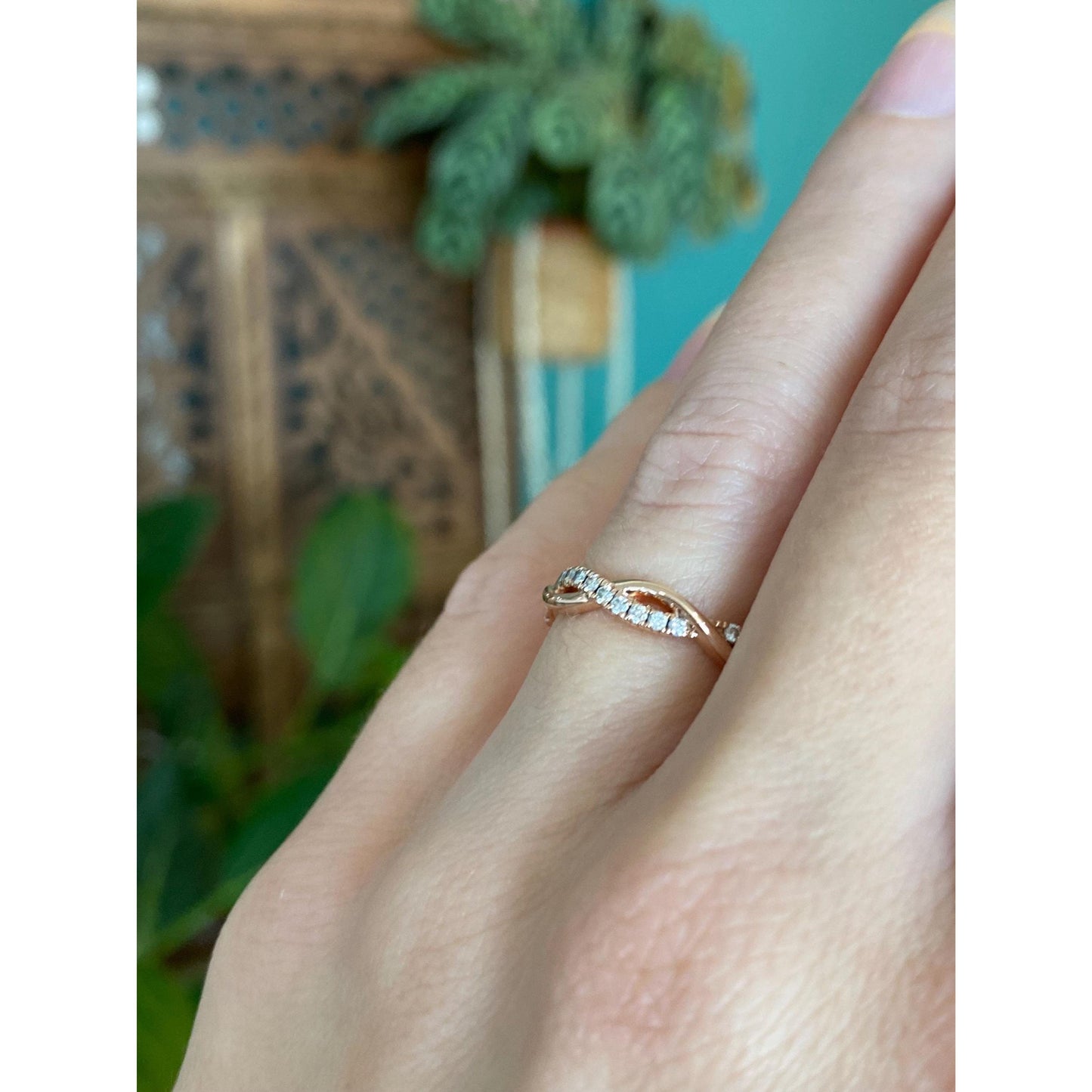 Vintage Solid 14k Rose Gold Diamond Twist Ring Band - Size 4.75