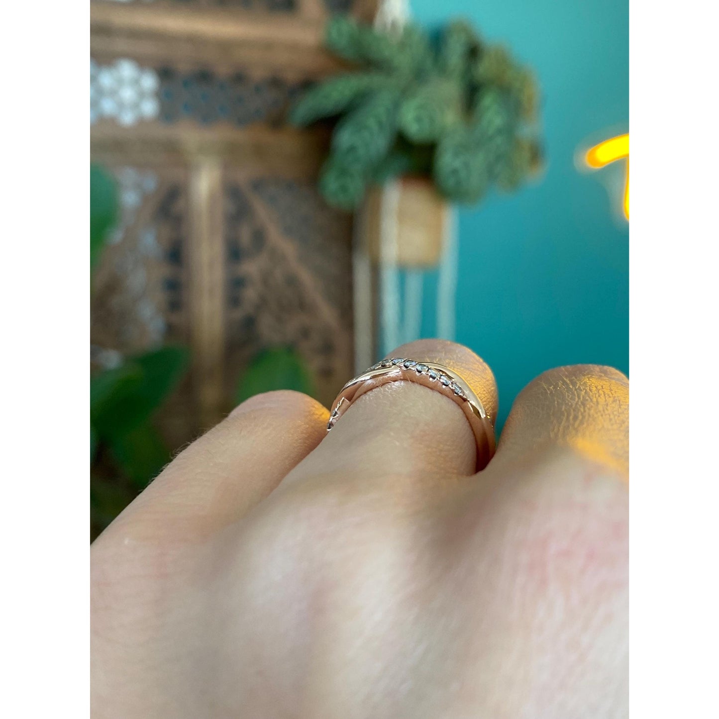 Vintage Solid 14k Rose Gold Diamond Twist Ring Band - Size 4.75