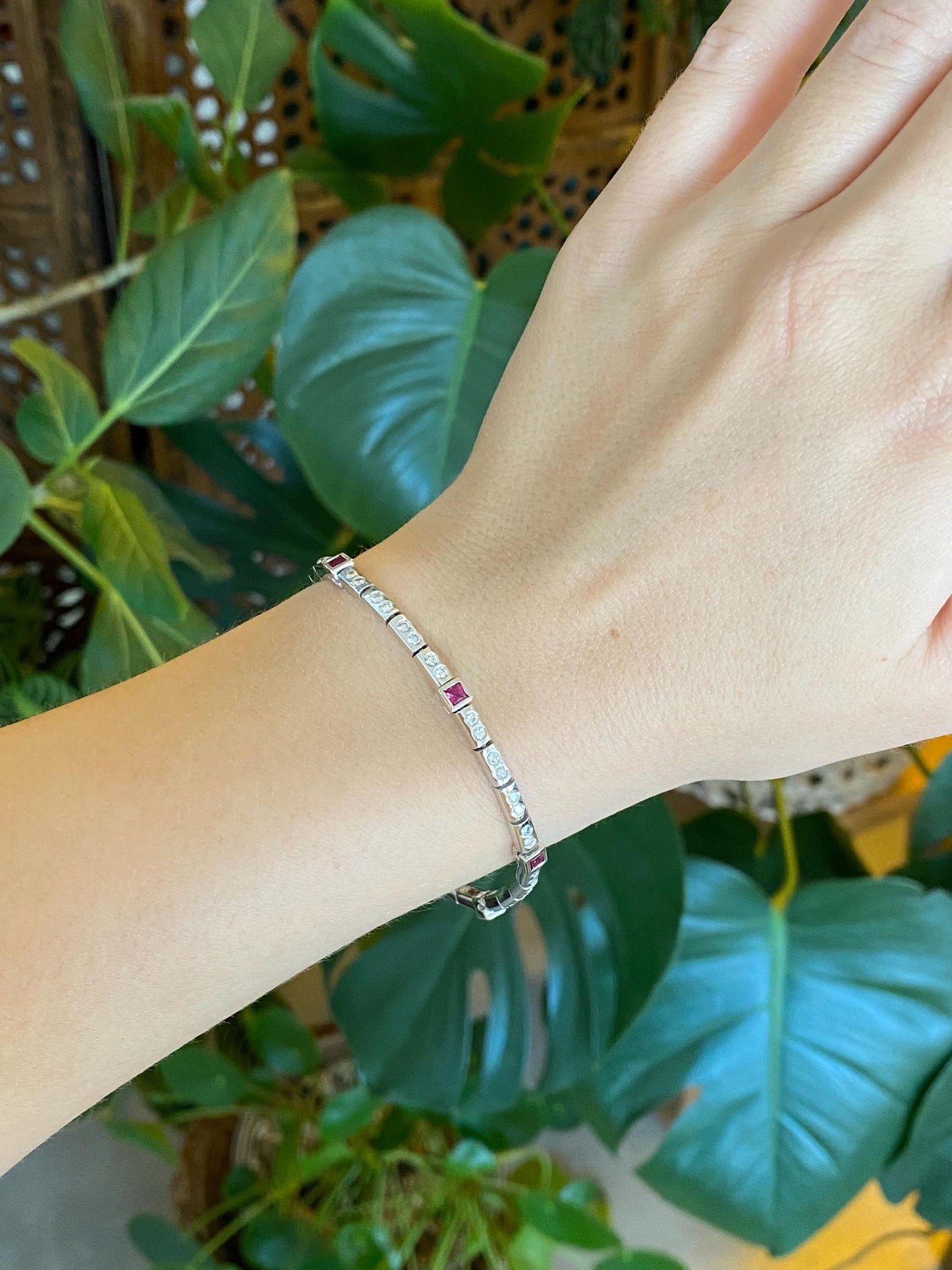 Vintage Solid 18k White Gold Diamond Ruby Link Bracelet - 7 inches