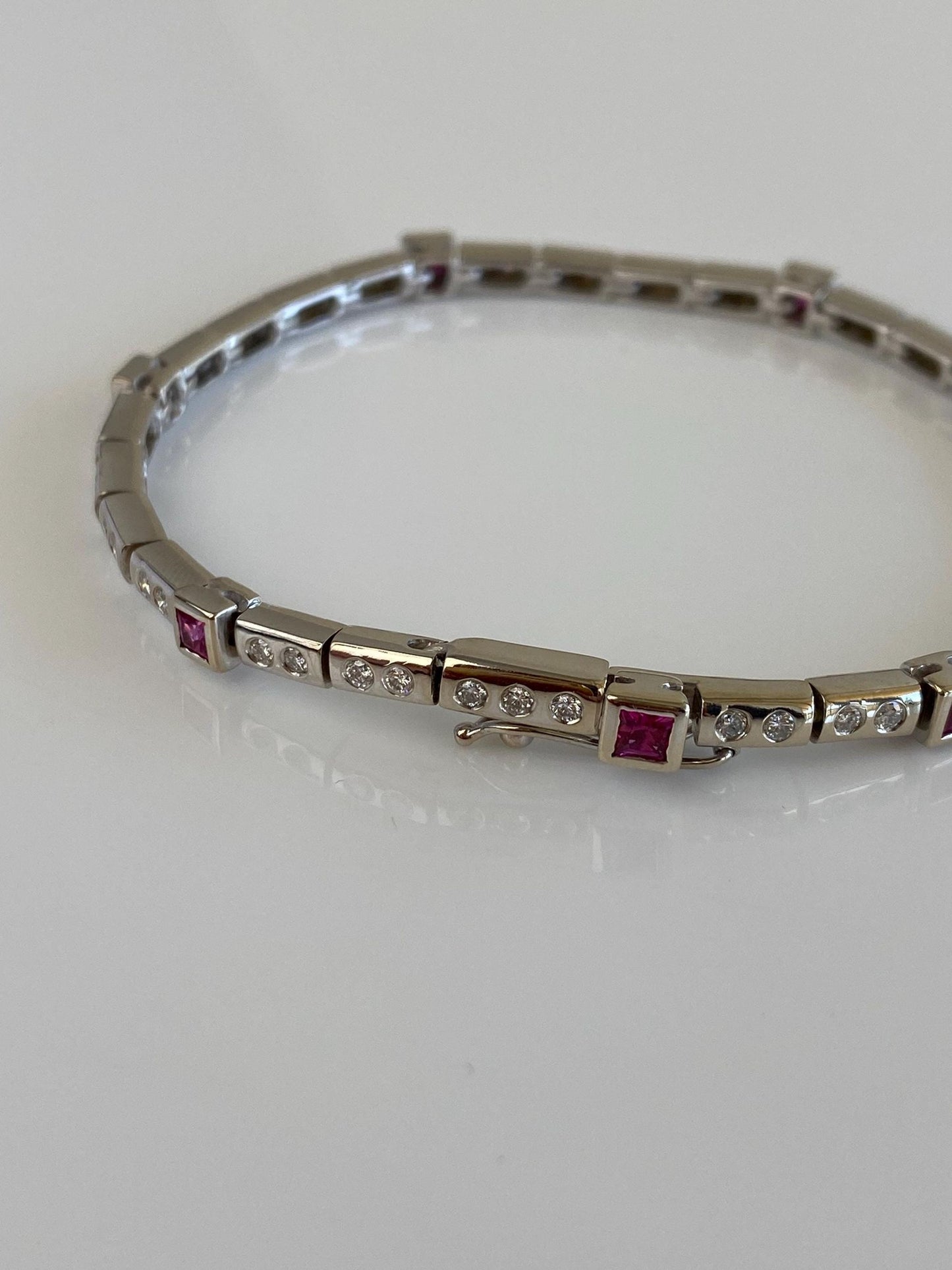 Vintage Solid 18k White Gold Diamond Ruby Link Bracelet - 7 inches