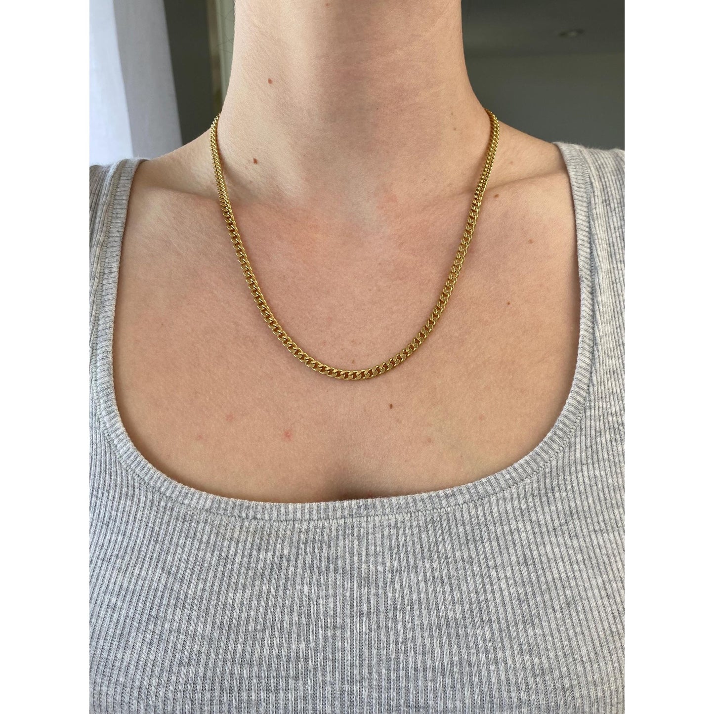 Vintage Solid 18k Yellow Gold Curb Chain Necklace - 19.5 inches