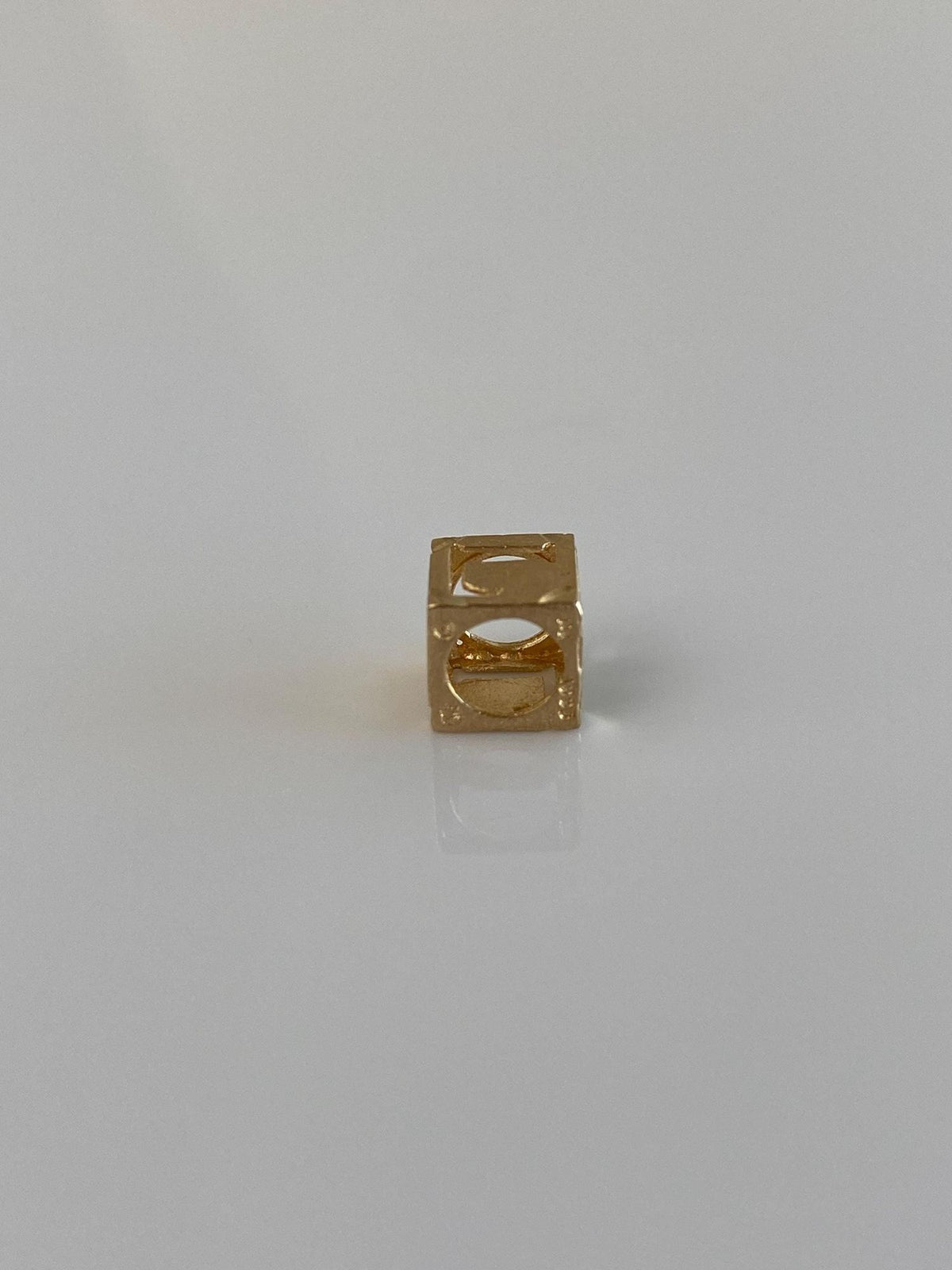 Vintage Solid 14k Yellow Gold Diamond Cut Initial 'L' Cube Charm