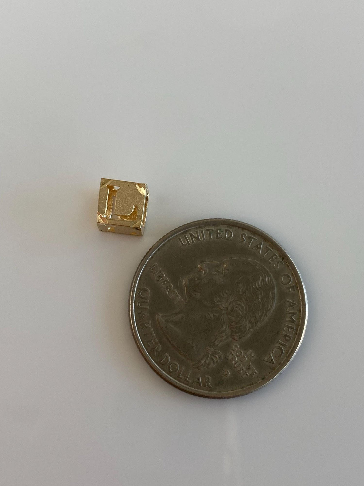 Vintage Solid 14k Yellow Gold Diamond Cut Initial 'L' Cube Charm