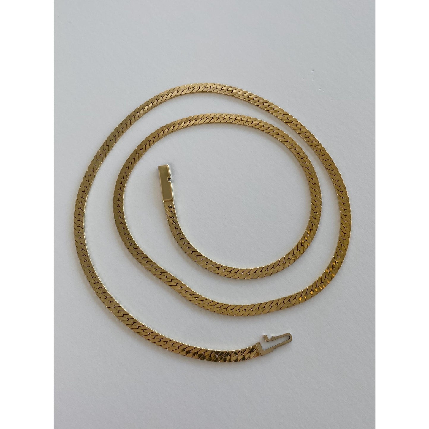 Vintage Solid 14k Yellow Gold Herringbone Chain Necklace - 20 inches