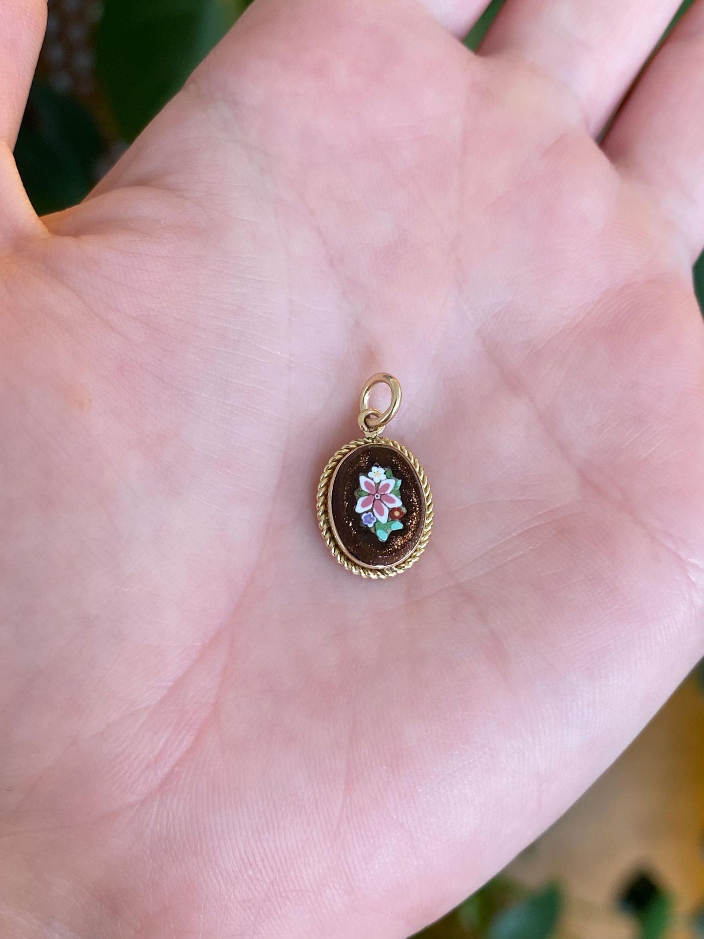Vintage Solid 10k Yellow Gold Sunstone Mosaic Floral Cufflink Charm