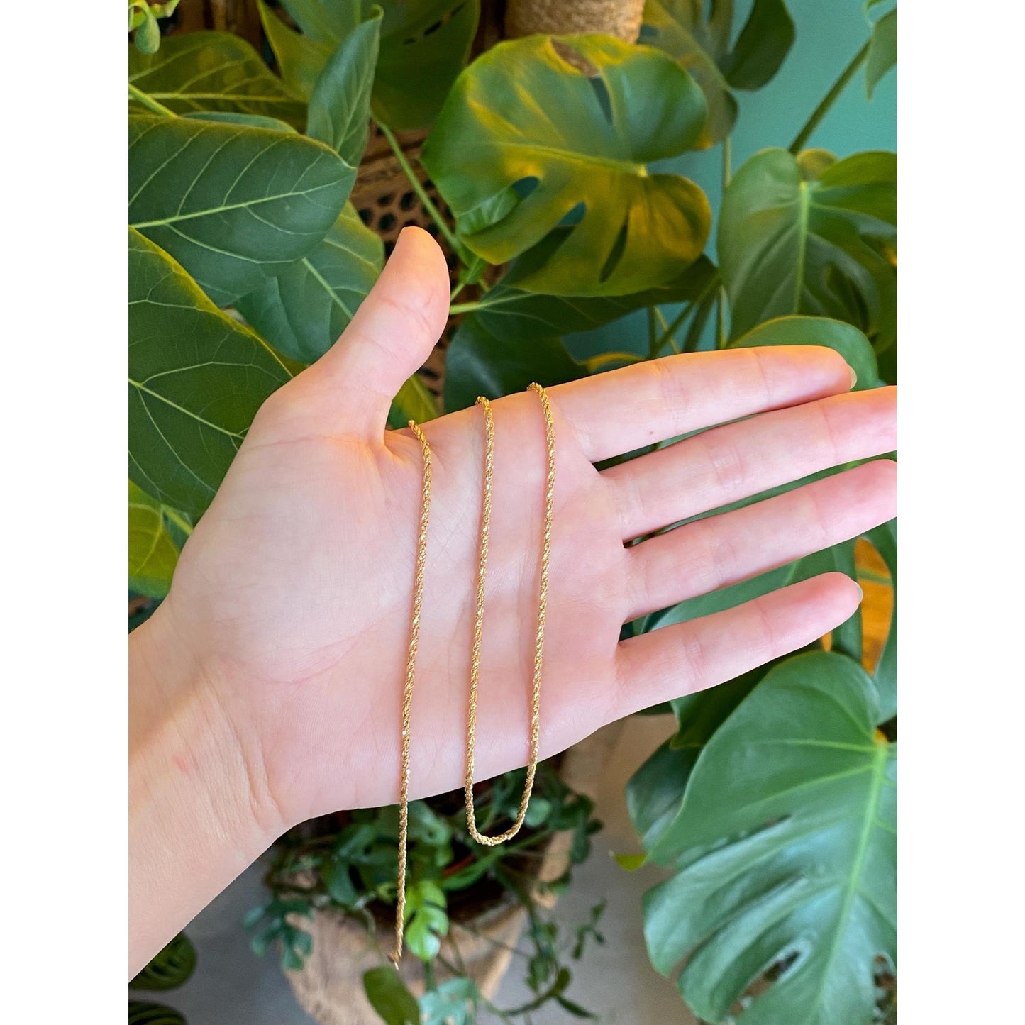 Vintage Solid 14k Yellow Gold Twist Style Chain - 24.5 inches