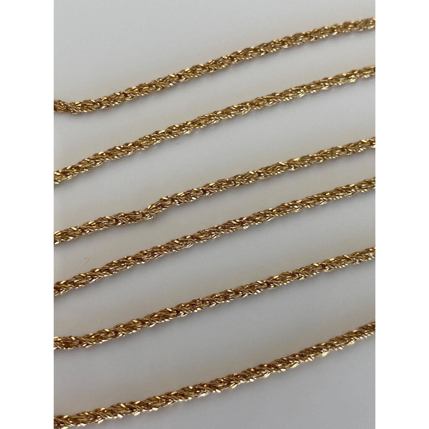 Vintage Solid 14k Yellow Gold Twist Style Chain - 24.5 inches