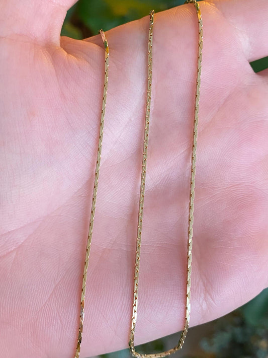 Vintage Solid 14k Yellow Gold Triangle Link Chain Necklace - 18 inches