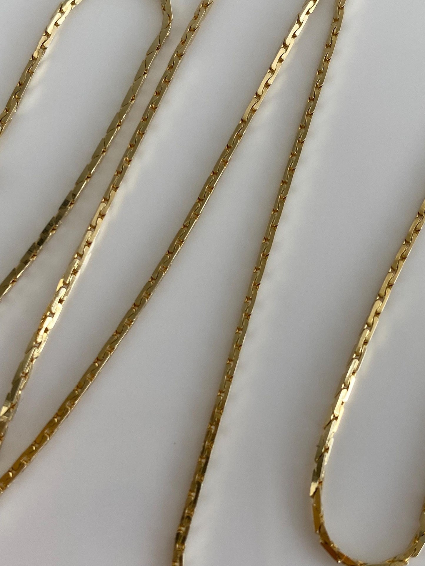Vintage Solid 14k Yellow Gold Triangle Link Chain Necklace - 18 inches