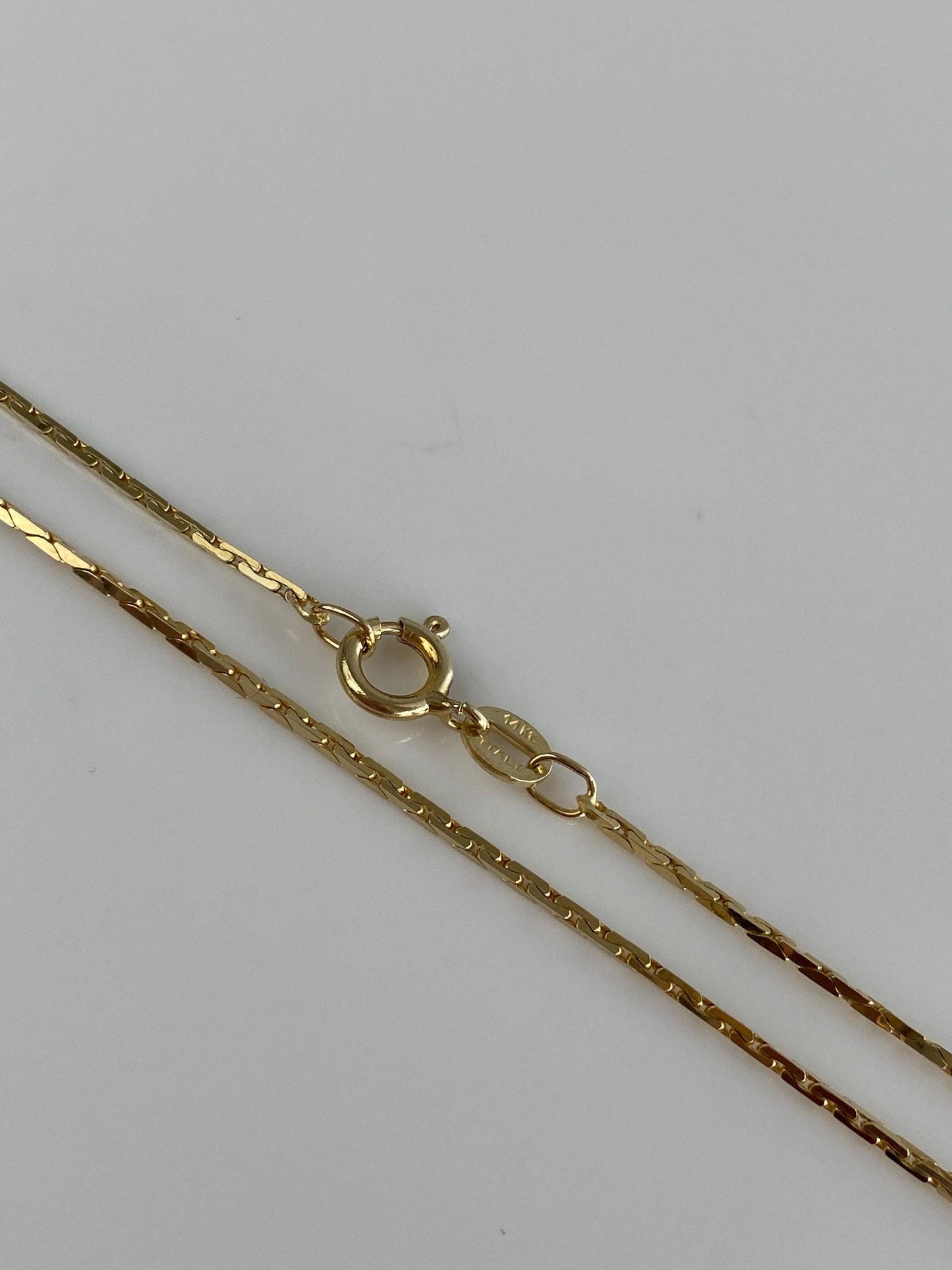 Vintage Solid 14k Yellow Gold Triangle Link Chain Necklace - 18 inches