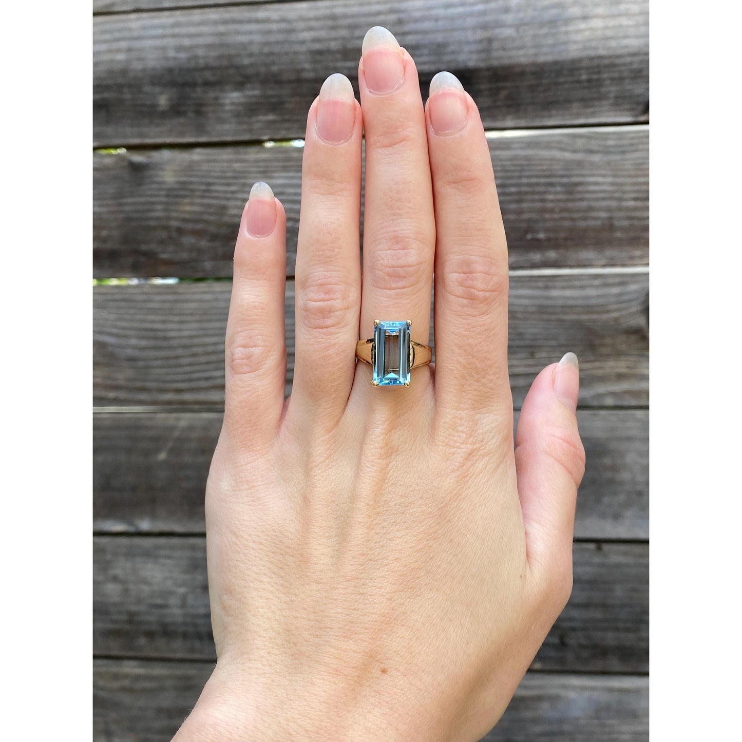 Vintage Solid 14k Yellow Gold Large Topaz Ring - Size 6.5