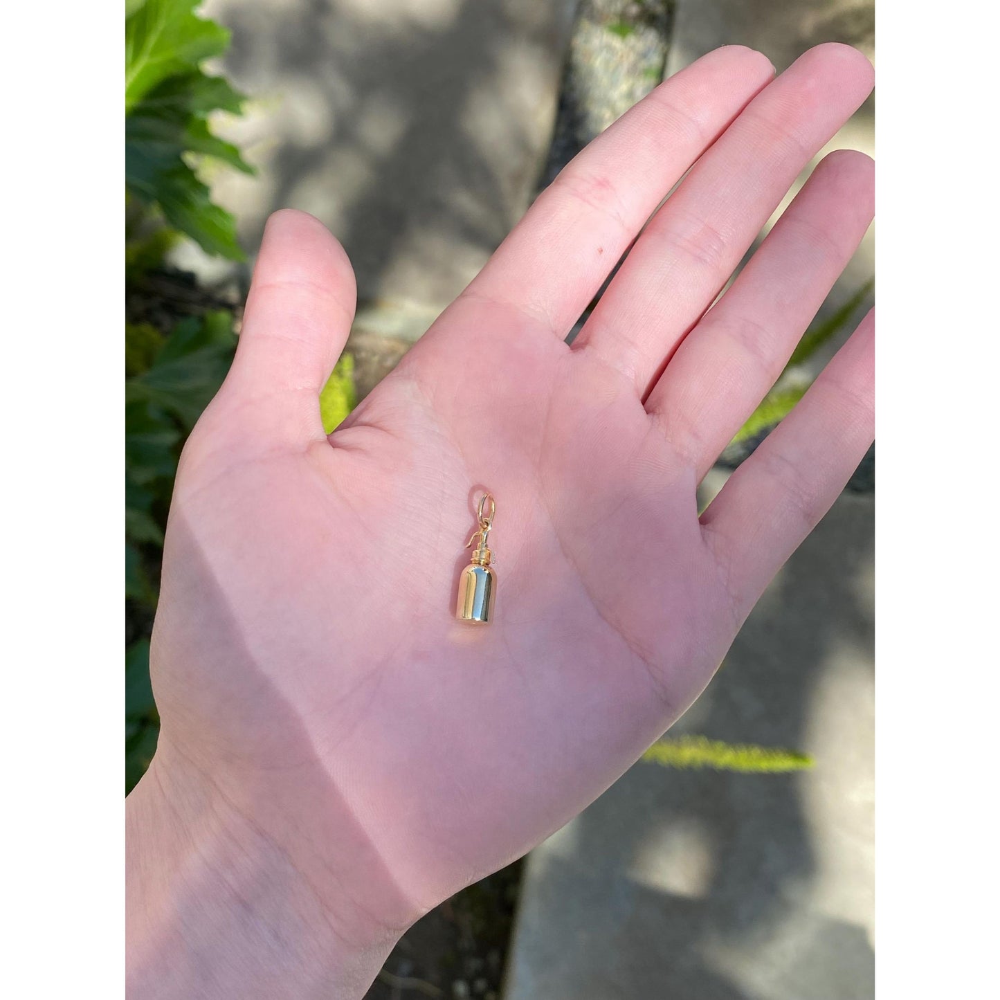 Vintage 14k Yellow Gold Seltzer Water Spritzer Charm