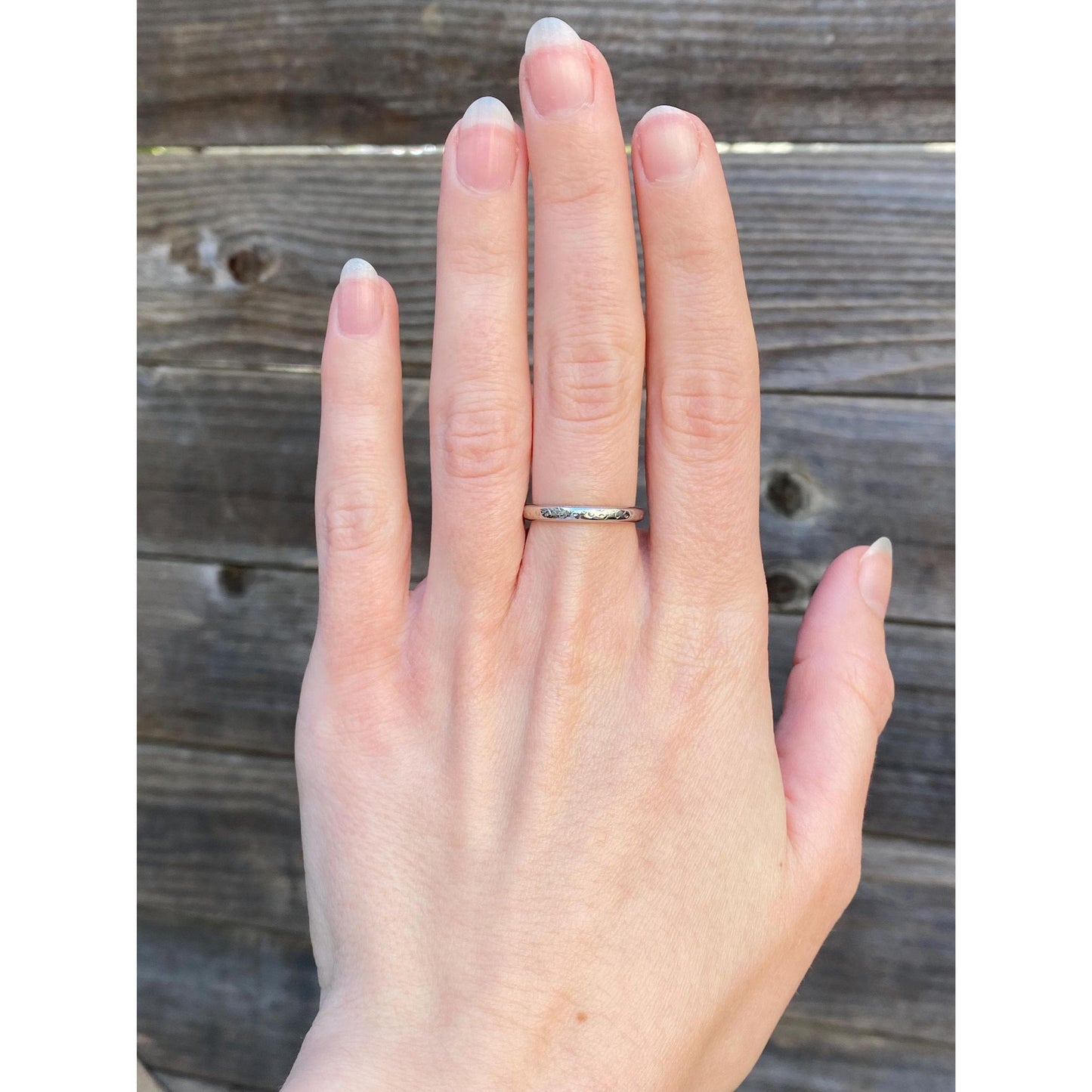 Vintage Solid 18k White Gold Pattern Ring Band - Size 5.75