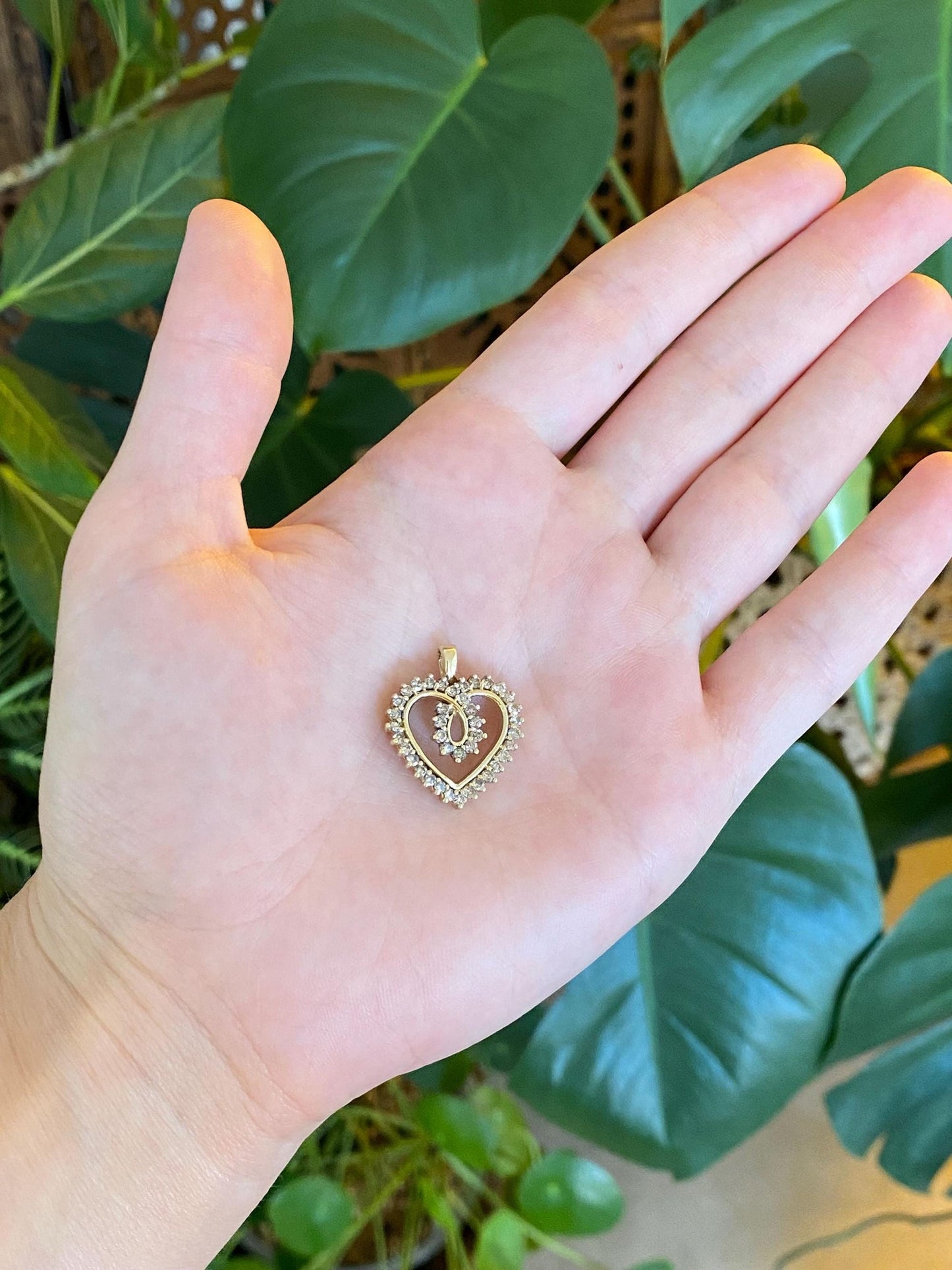 Vintage Solid 10k Yellow Gold Diamond Heart Charm