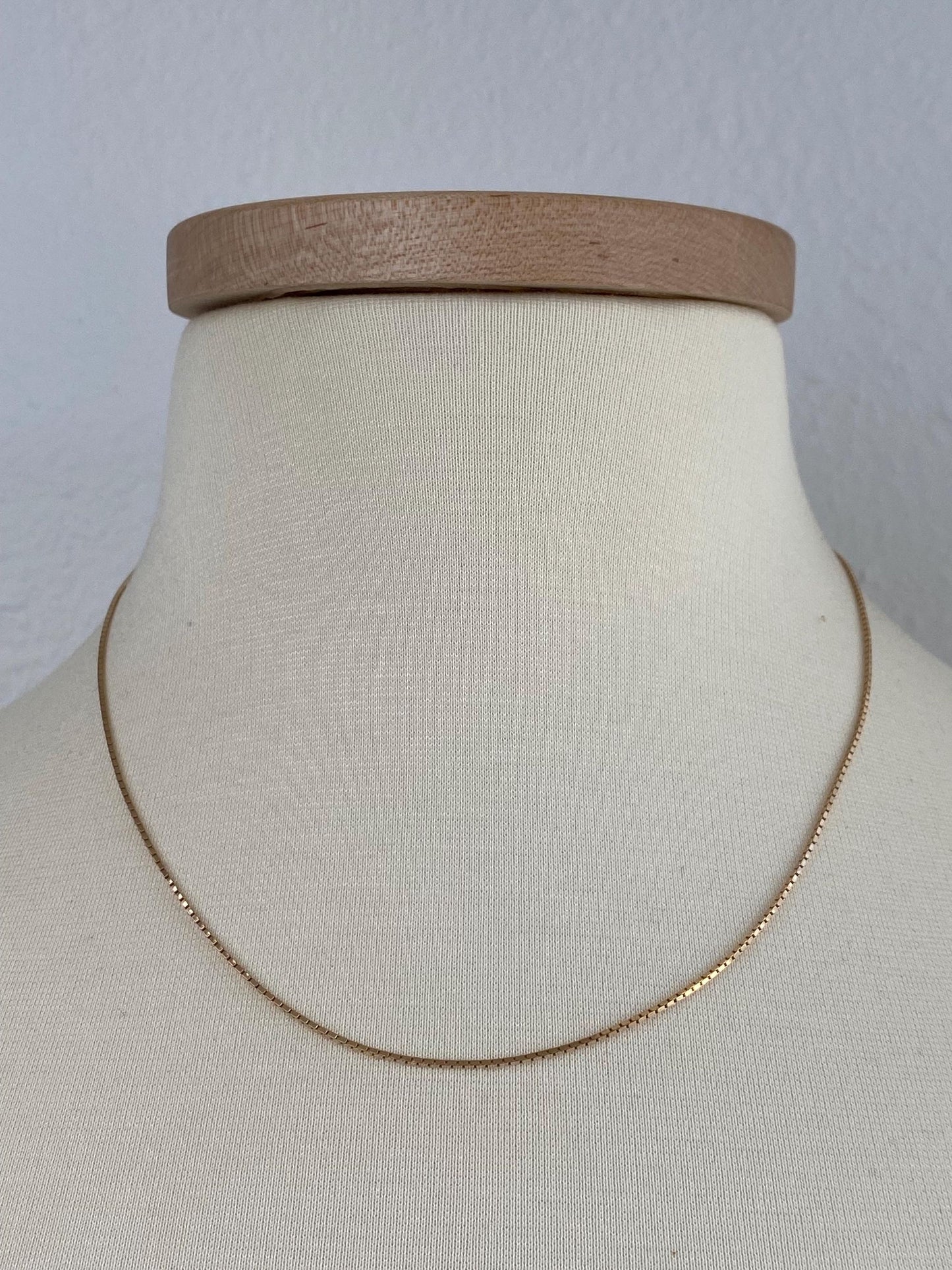 Vintage Solid 14k Yellow Gold Box Chain Necklace - 18.25 inches