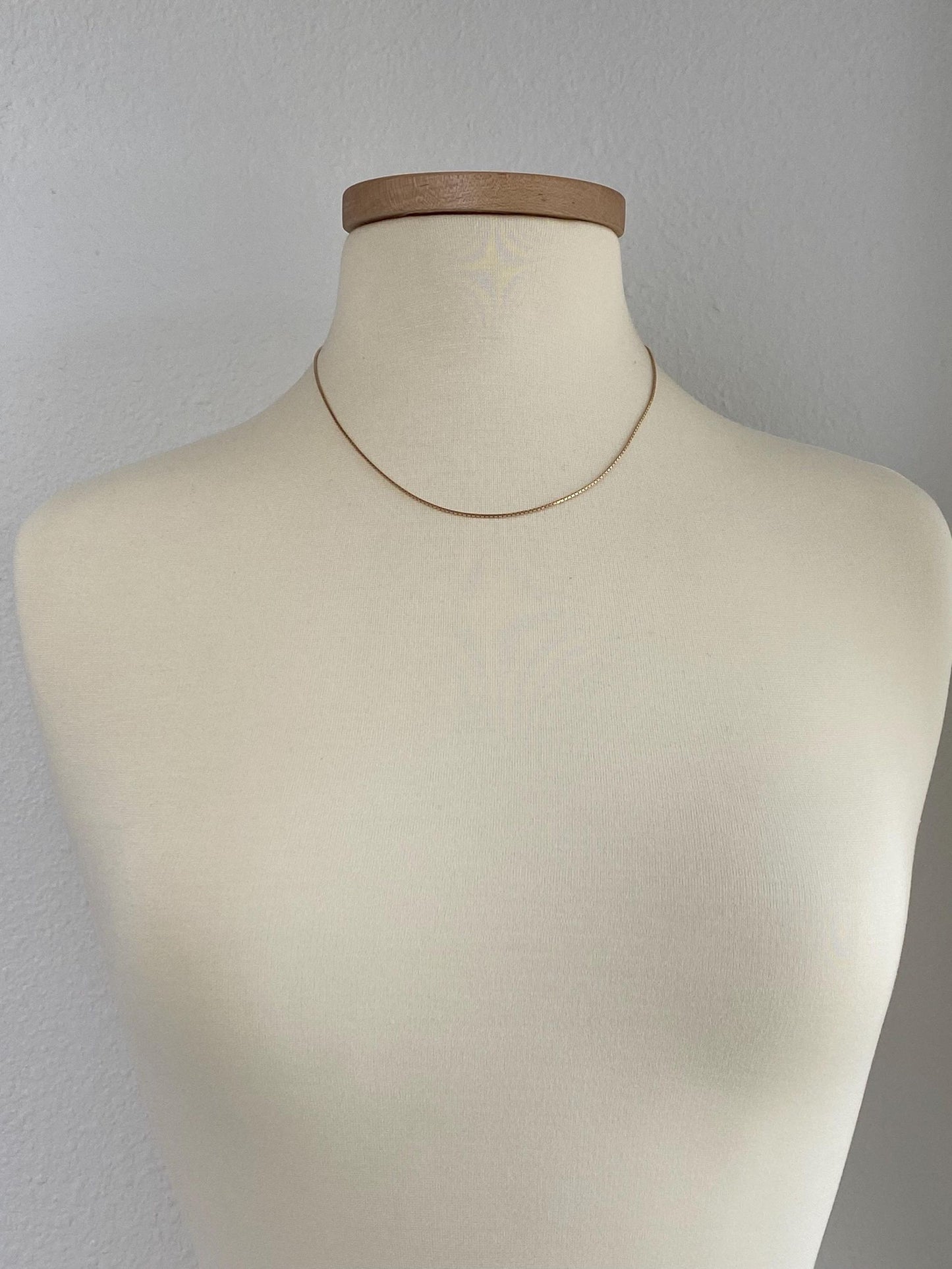 Vintage Solid 14k Yellow Gold Box Chain Necklace - 18.25 inches