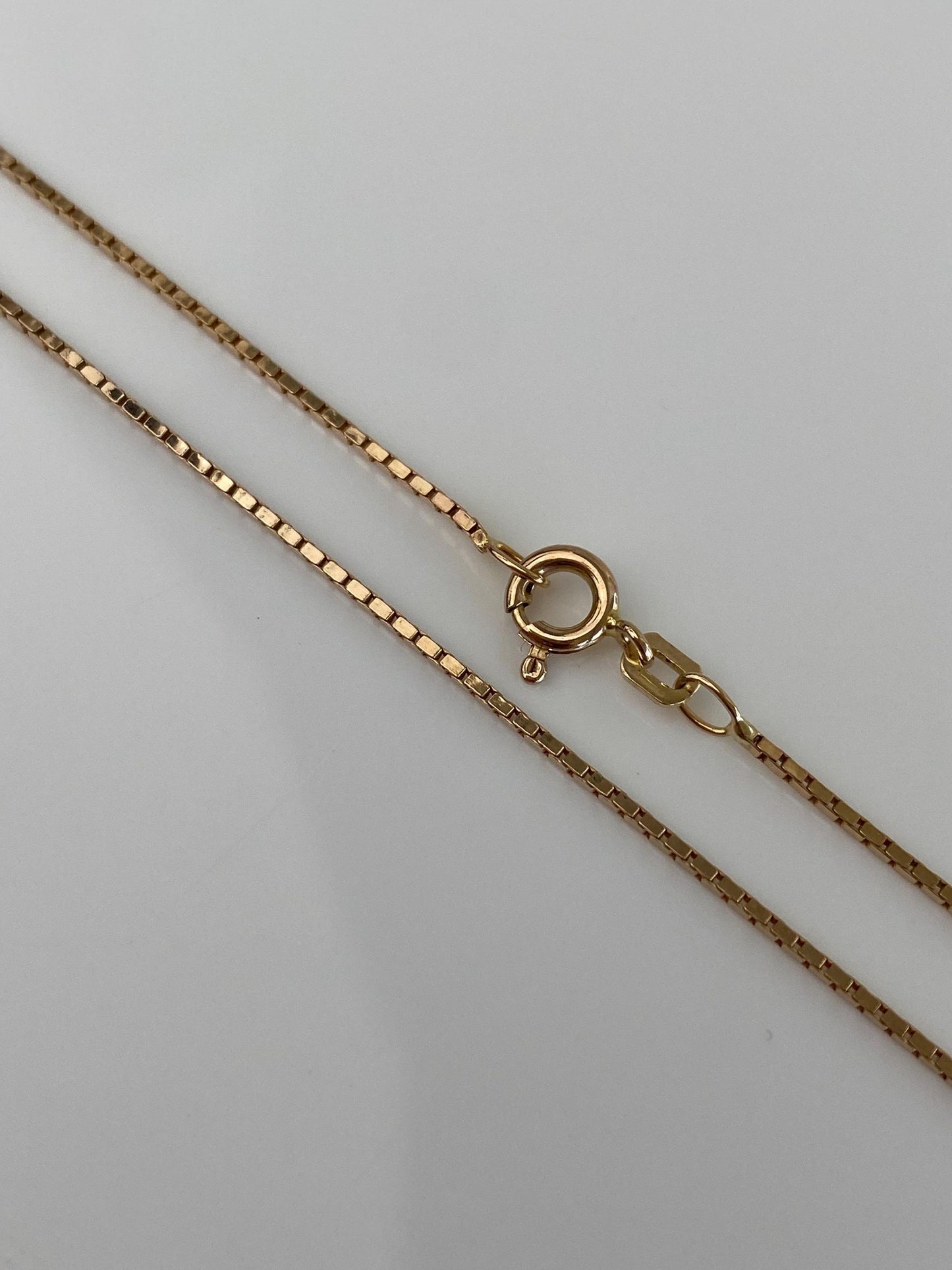 Vintage Solid 14k Yellow Gold Box Chain Necklace - 18.25 inches