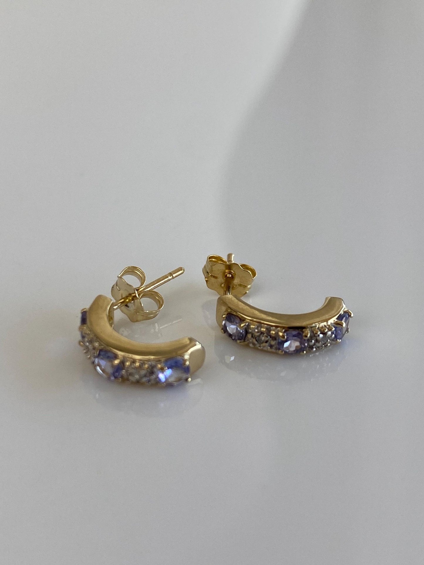 Vintage Solid 10k White & Yellow Gold Diamond Tanzanite Drop Earrings