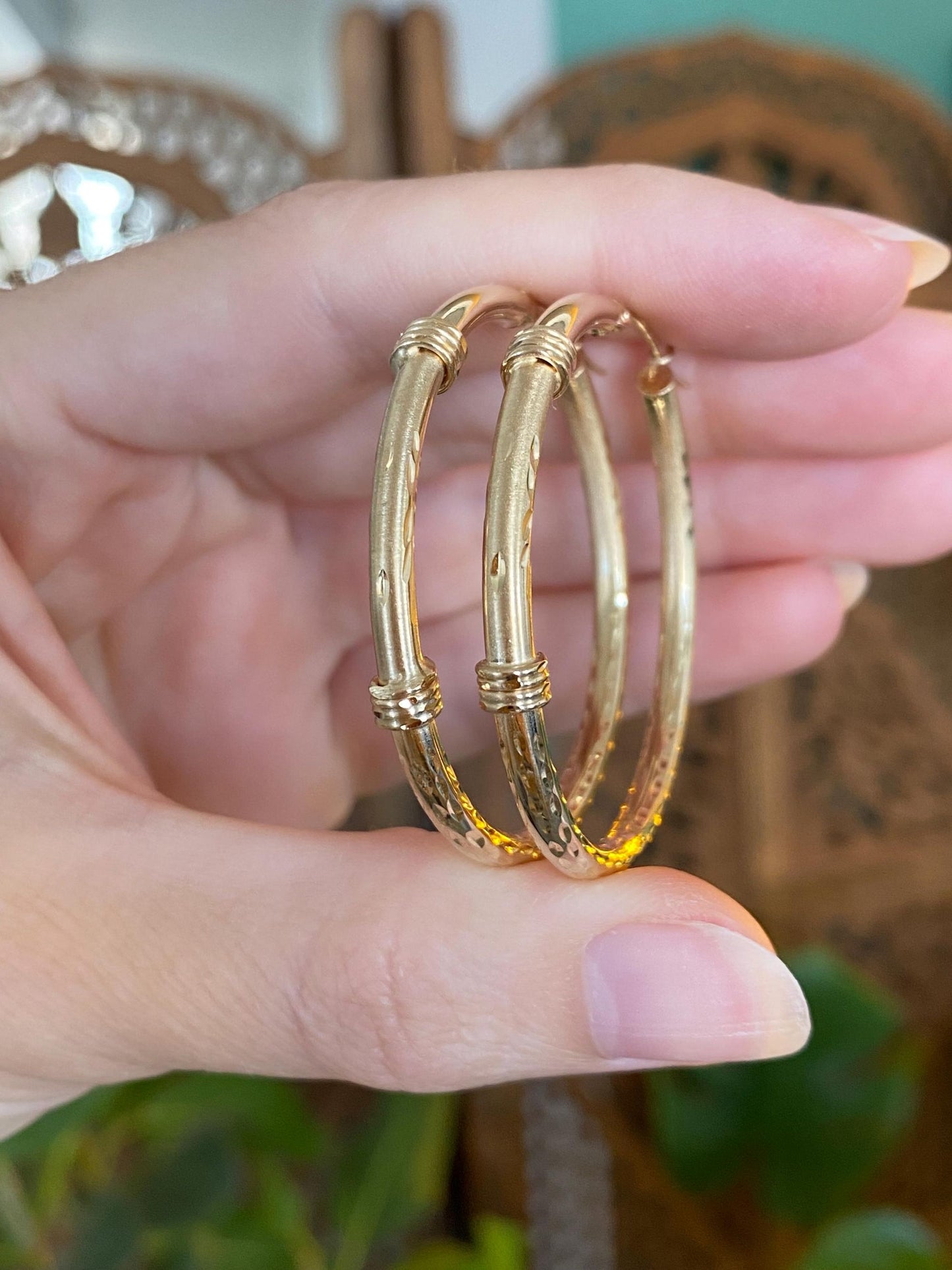 Vintage 14k Yellow Gold Diamond Cut Wrapped Design Hoop Earrings