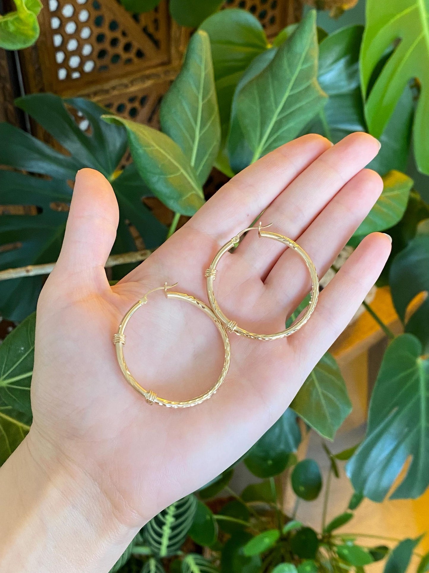 Vintage 14k Yellow Gold Diamond Cut Wrapped Design Hoop Earrings