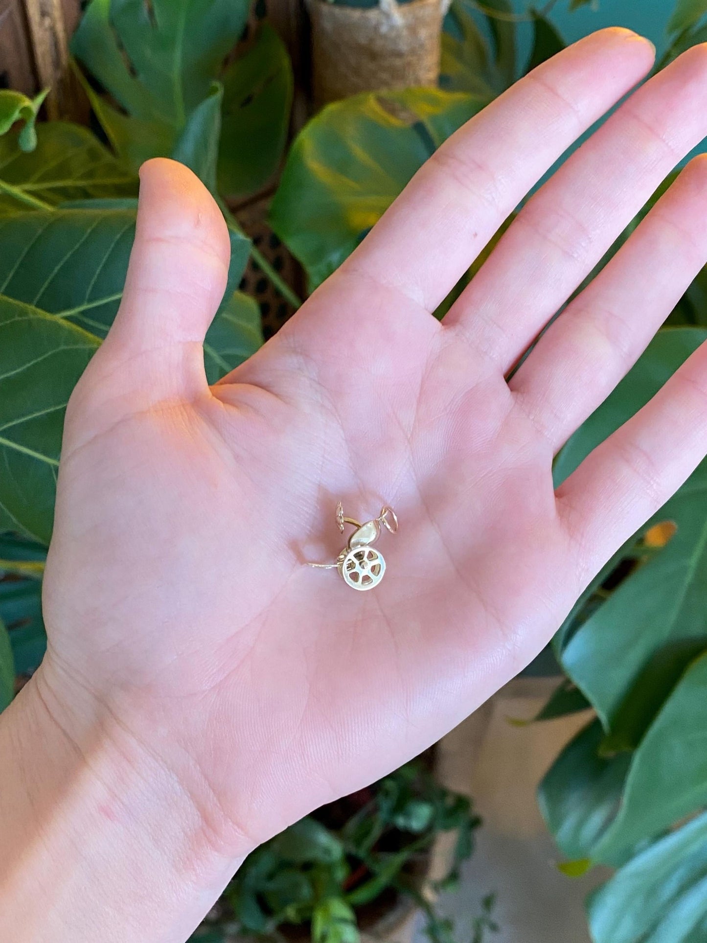 Vintage Solid 10k Yellow Gold Articulated Carriage Charm