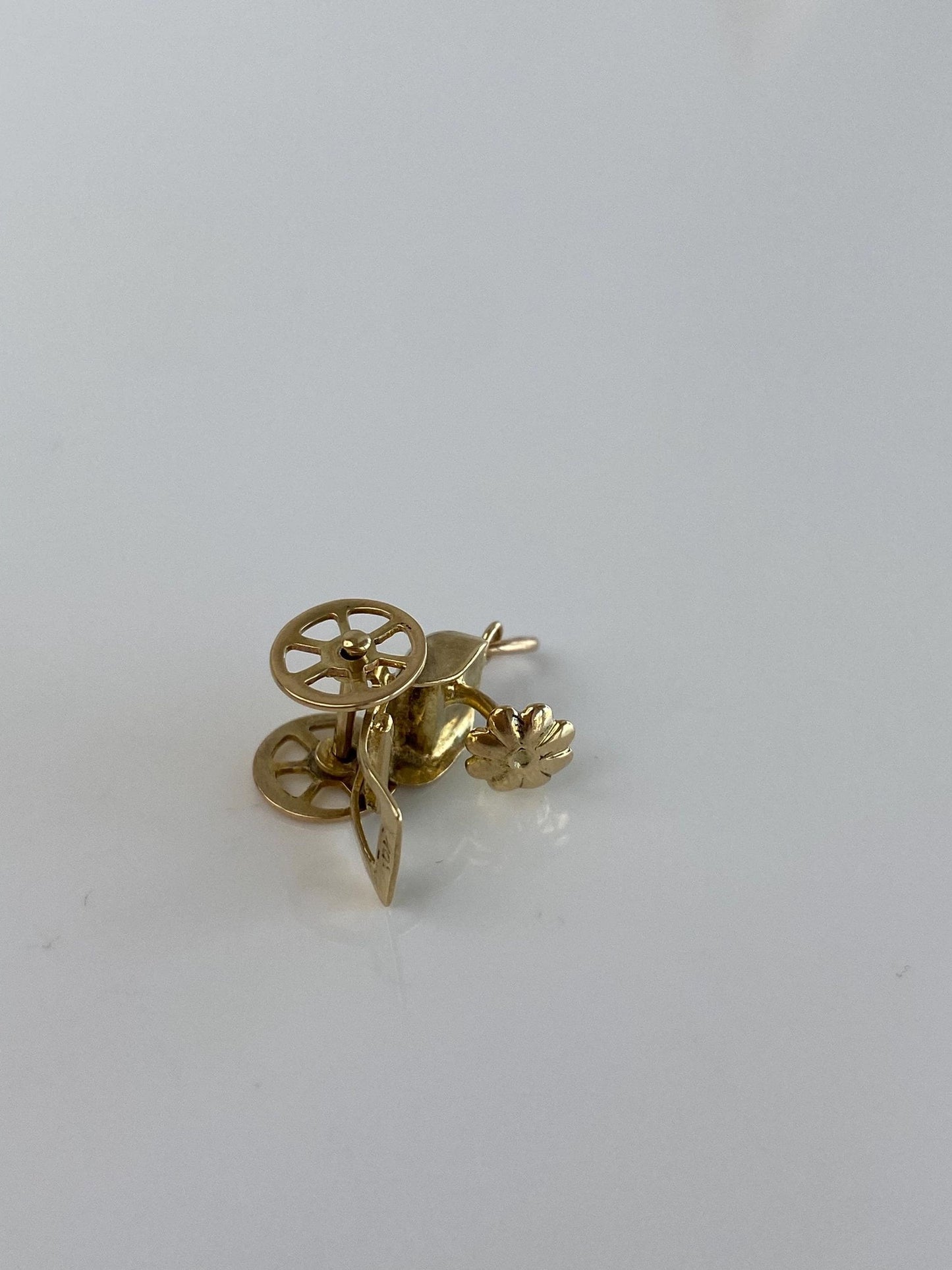Vintage Solid 10k Yellow Gold Articulated Carriage Charm