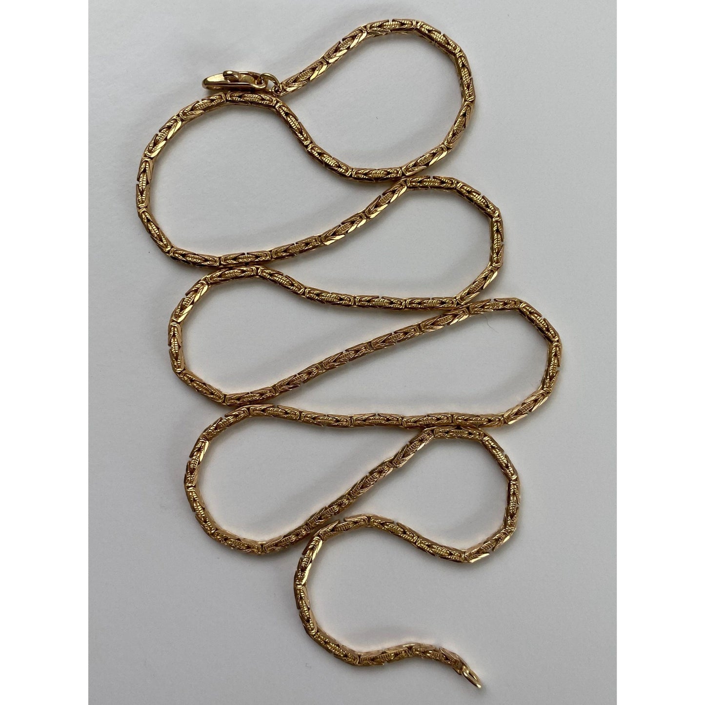 Vintage Solid 14k Yellow Gold Rounded Square Byzantine Chain Necklace - 24 inches