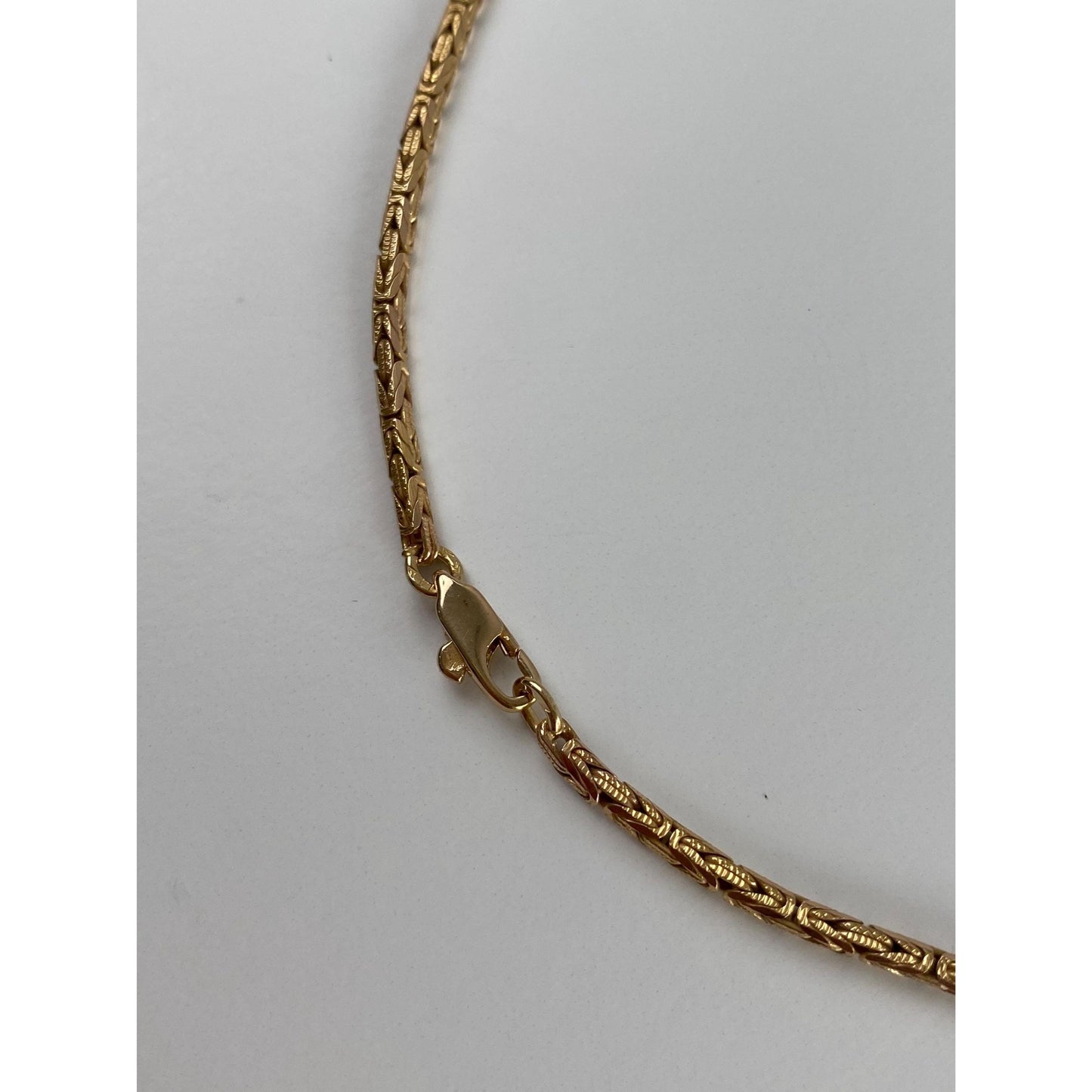 Vintage Solid 14k Yellow Gold Rounded Square Byzantine Chain Necklace - 24 inches