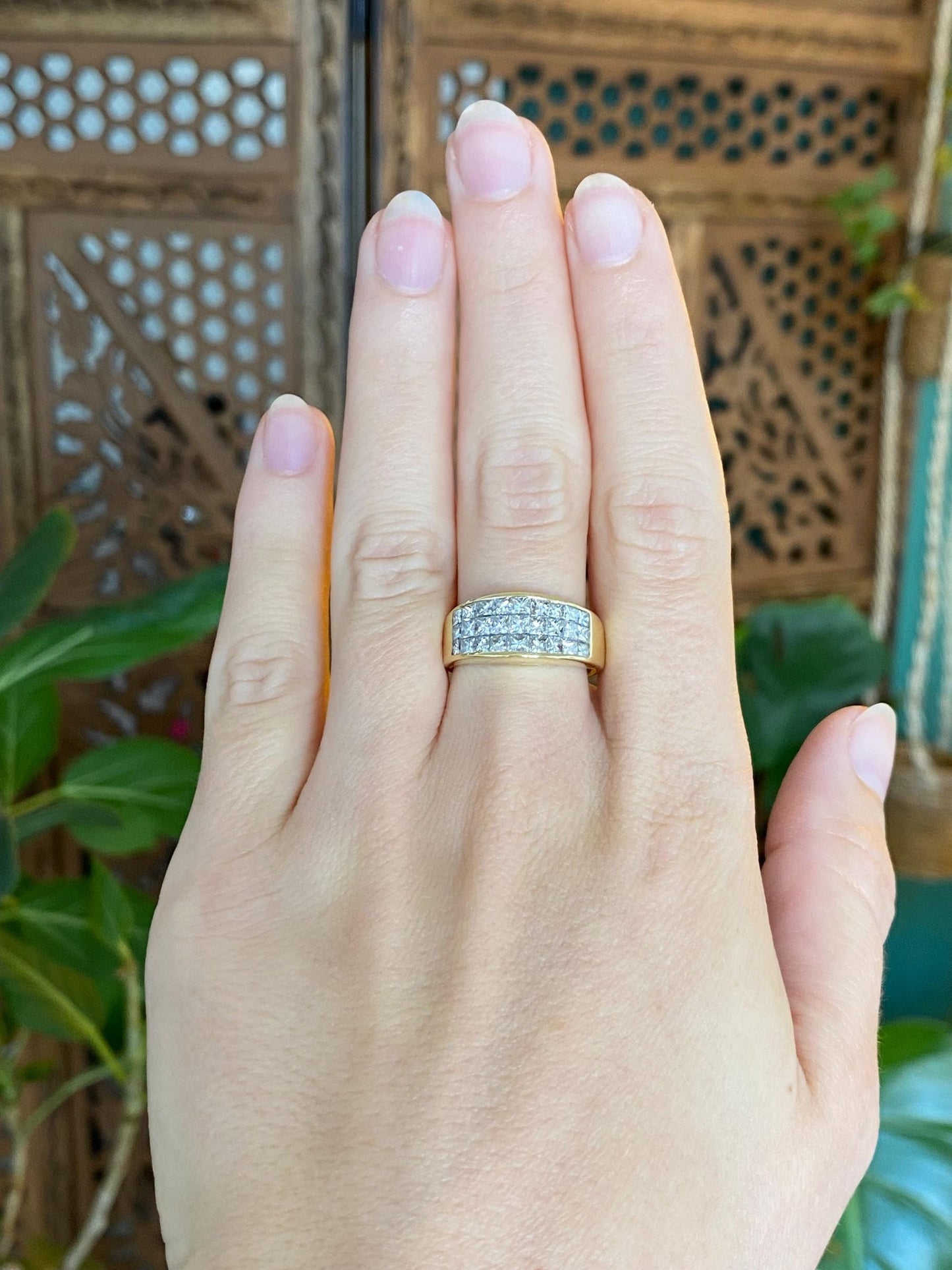 Vintage Solid 18k Yellow Gold Princess Cut Diamond Ring Band - Size 7.25
