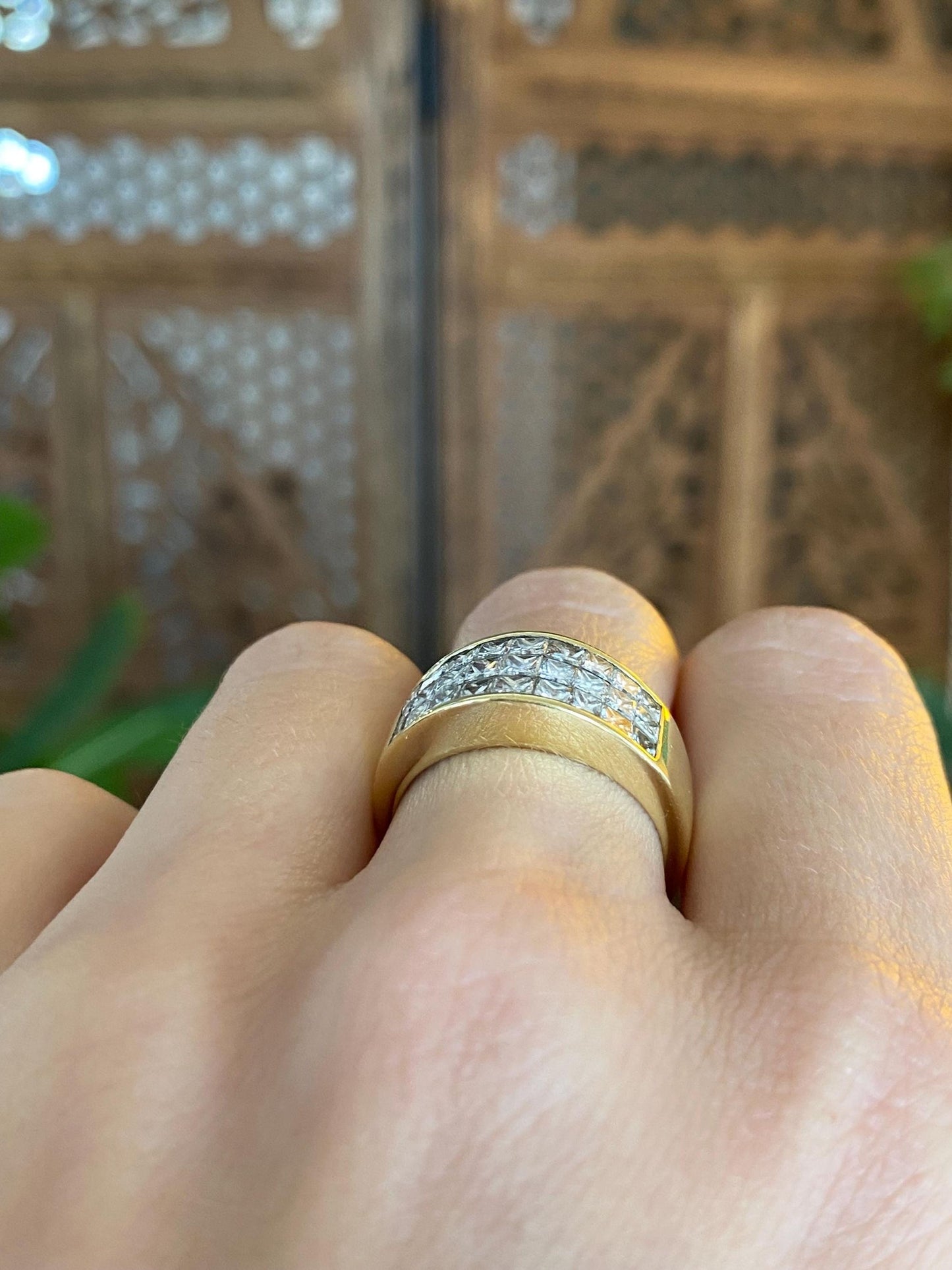 Vintage Solid 18k Yellow Gold Princess Cut Diamond Ring Band - Size 7.25