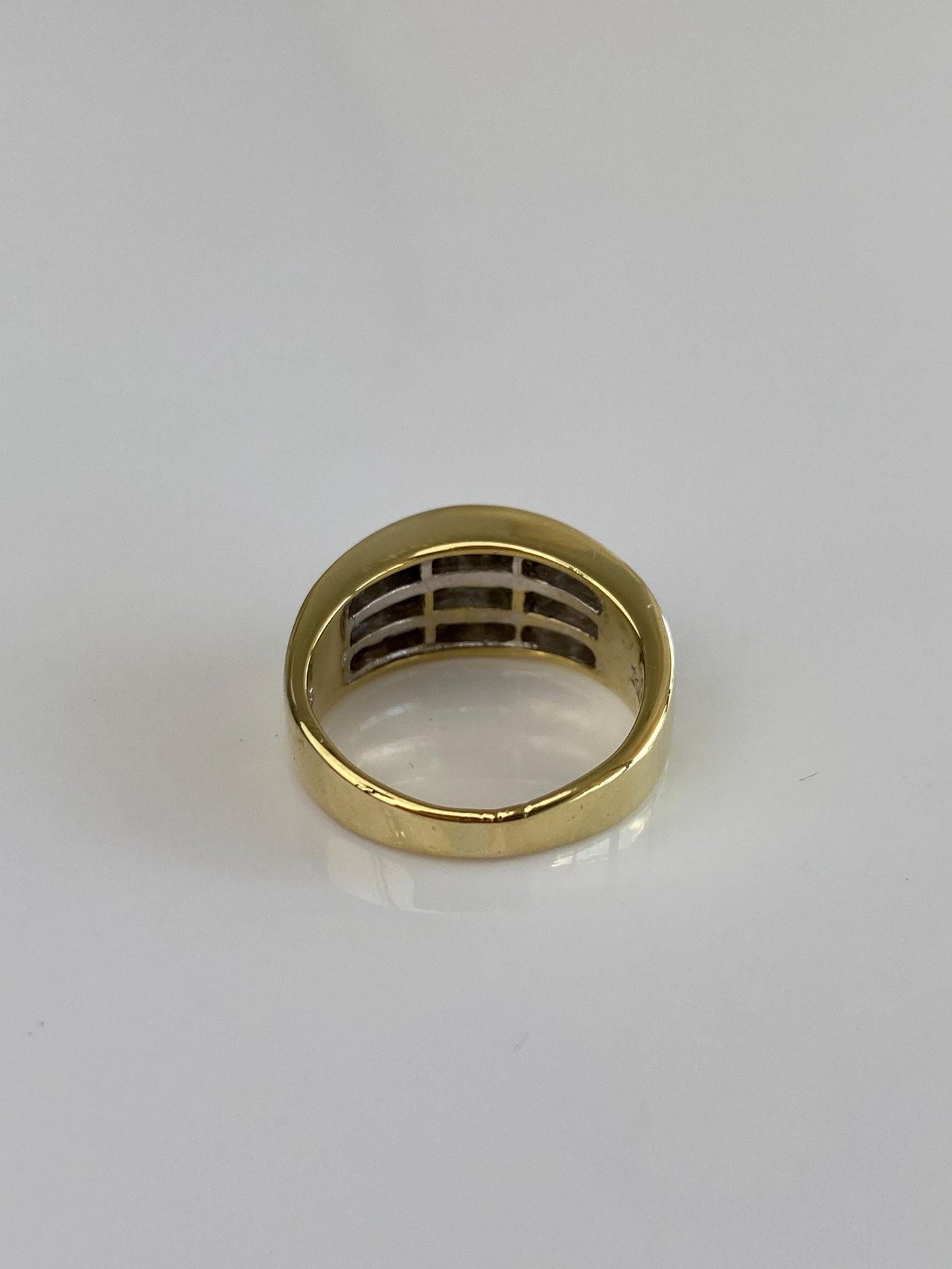 Vintage Solid 18k Yellow Gold Princess Cut Diamond Ring Band - Size 7.25