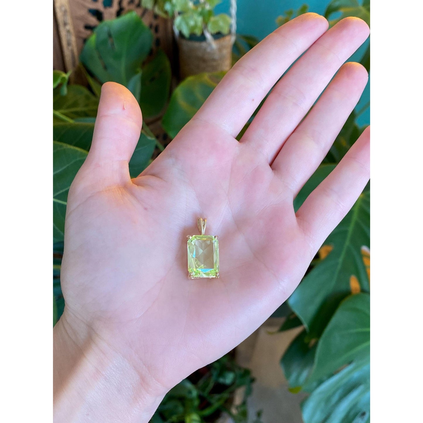 Vintage Solid 10k Yellow Gold Lime Green Spinel Charm