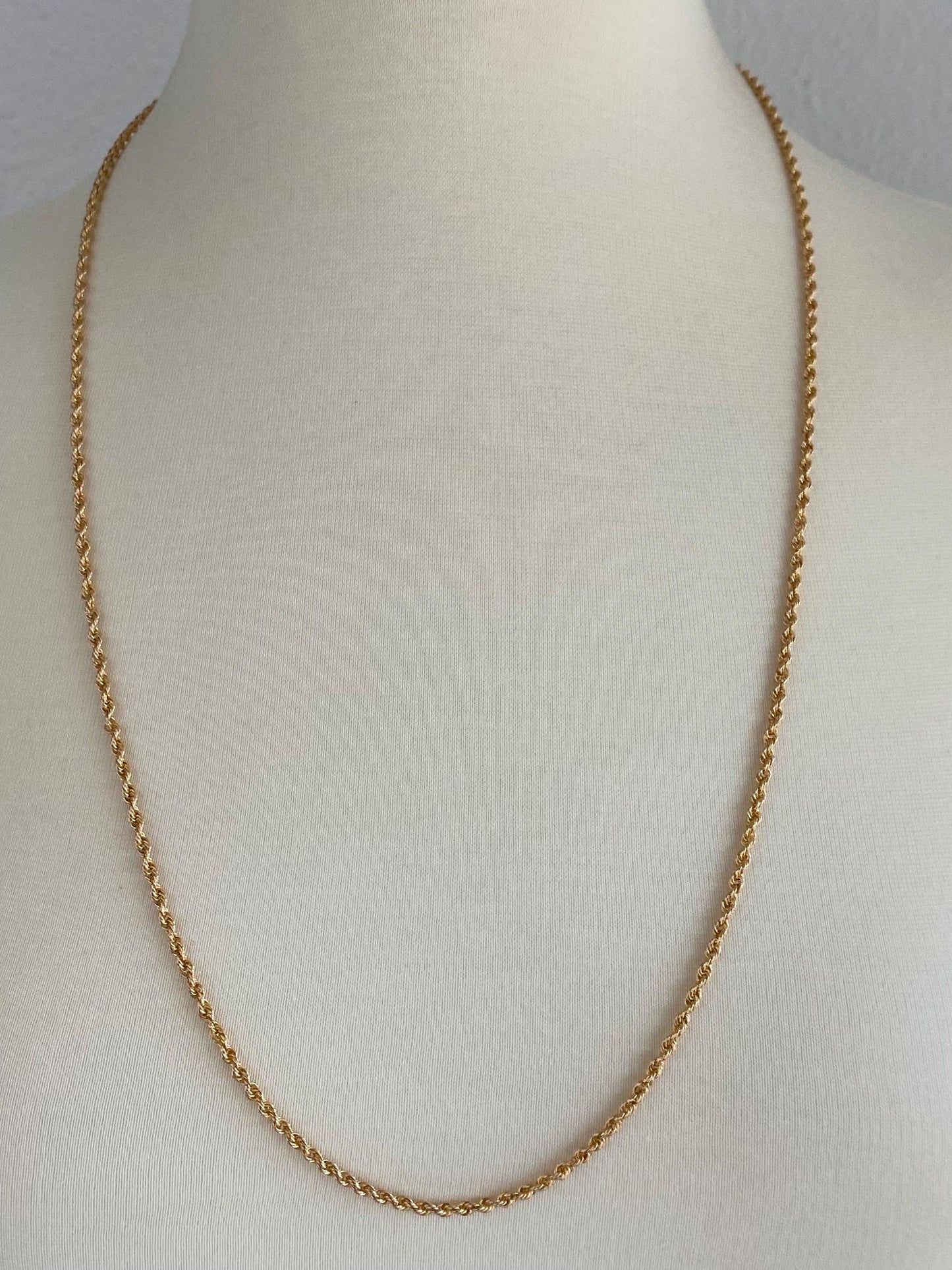 Vintage Solid 18k Yellow Gold Rope Chain Necklace - 29.5 inches