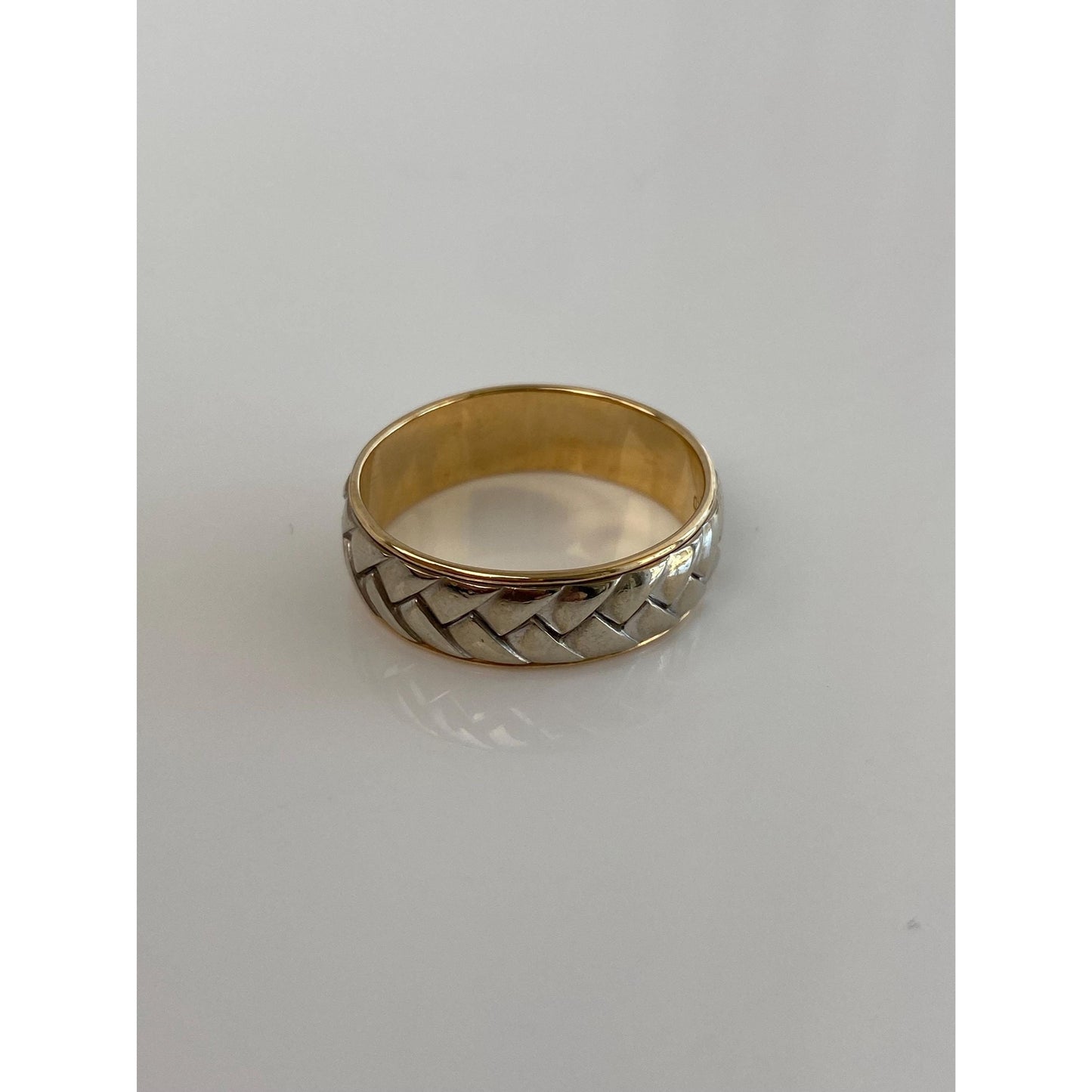 Vintage Solid 14k White & Yellow Gold Designed Ring Band - Size 9.25