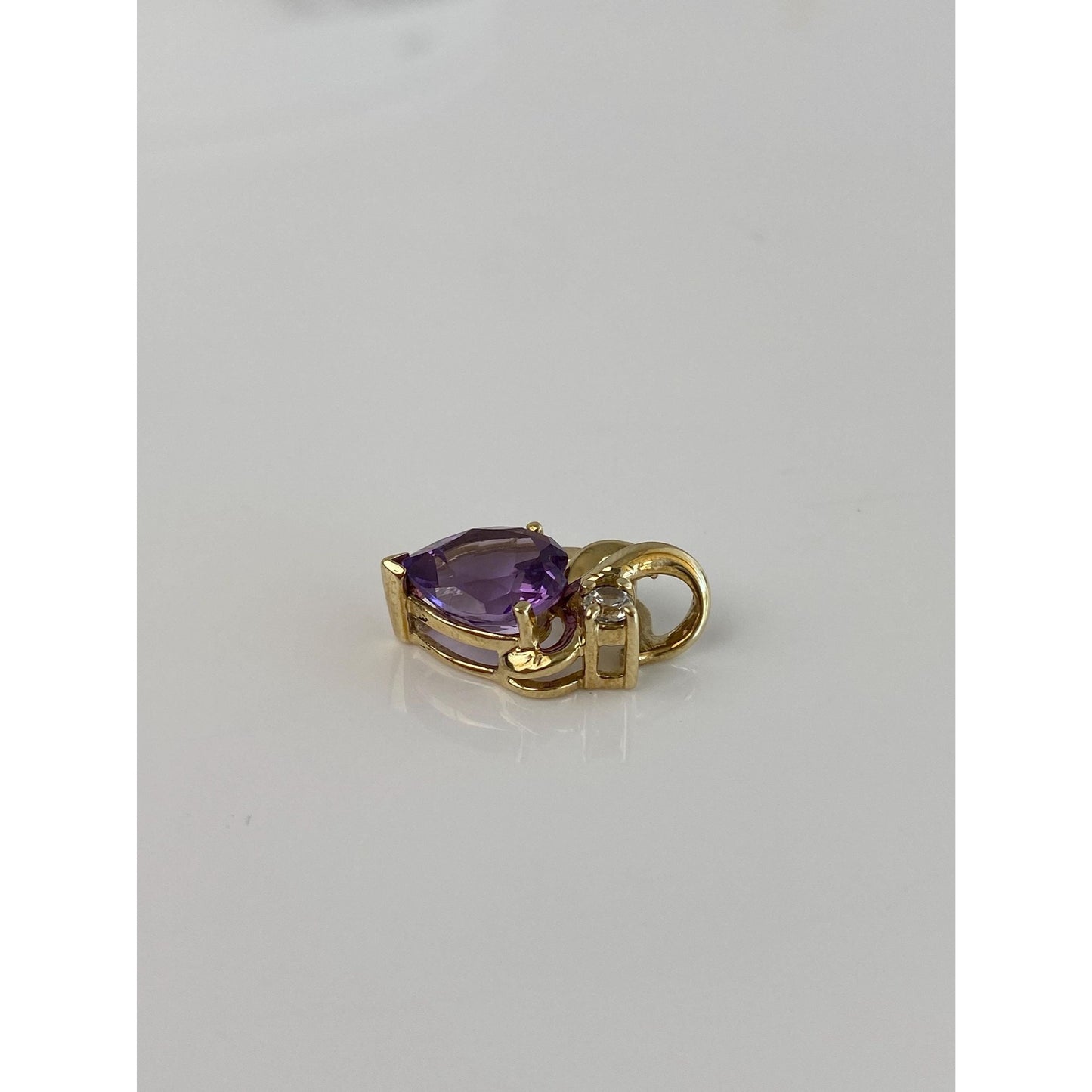 Vintage Solid 10k Yellow Gold Clear Sapphire Amethyst Heart Charm