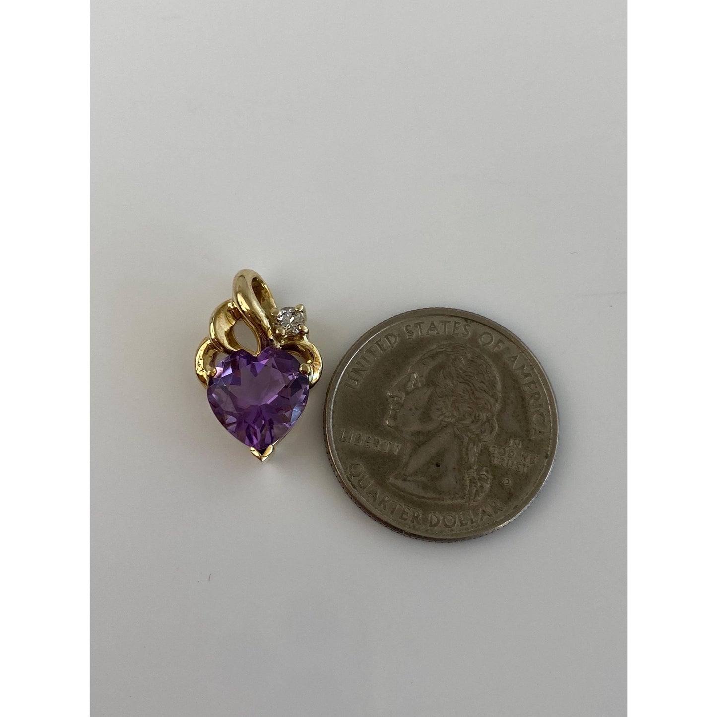 Vintage Solid 10k Yellow Gold Clear Sapphire Amethyst Heart Charm