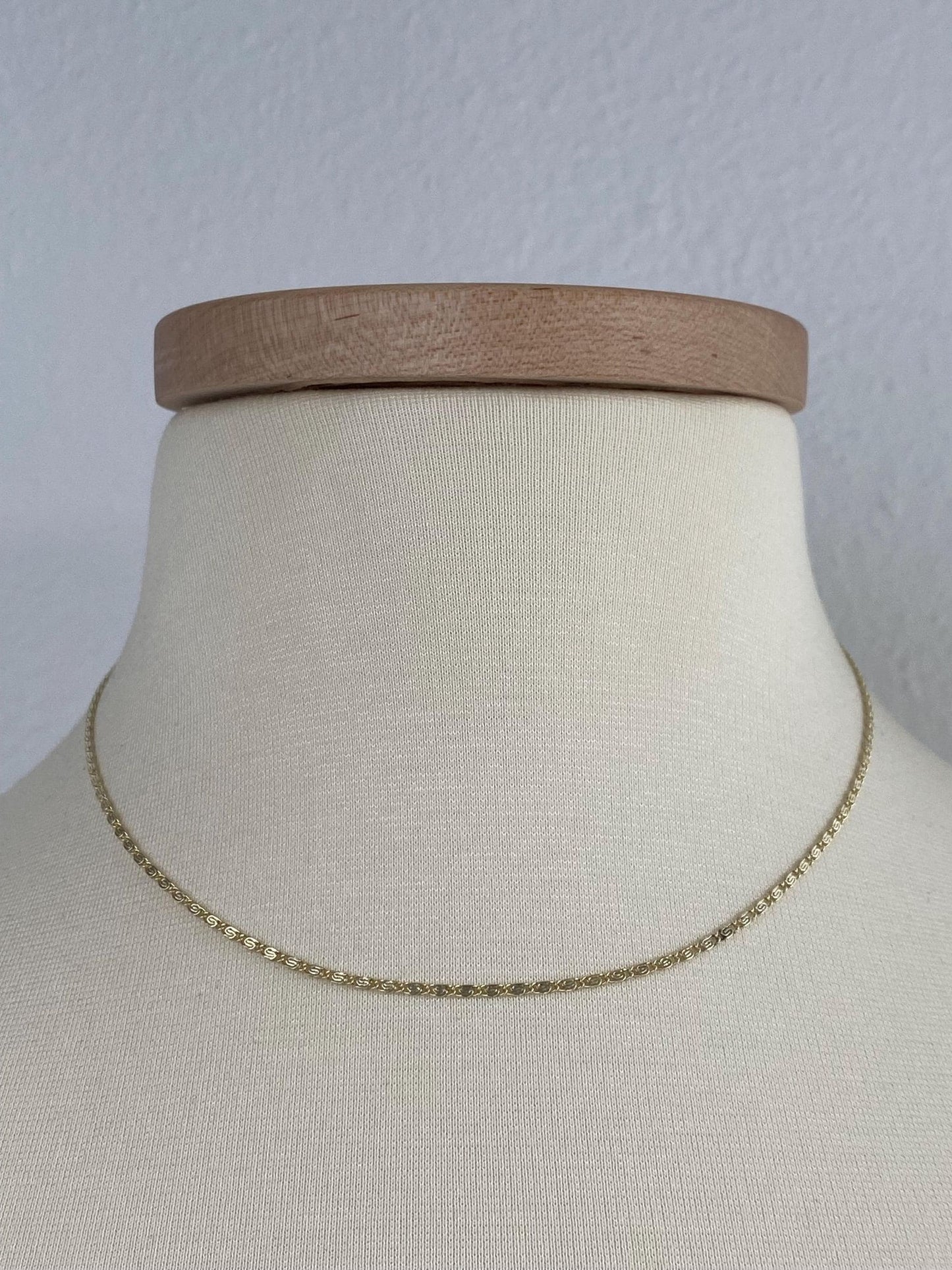 Vintage Solid 14k Yellow Gold Spiral Link Chain Necklace - 16.5 inches