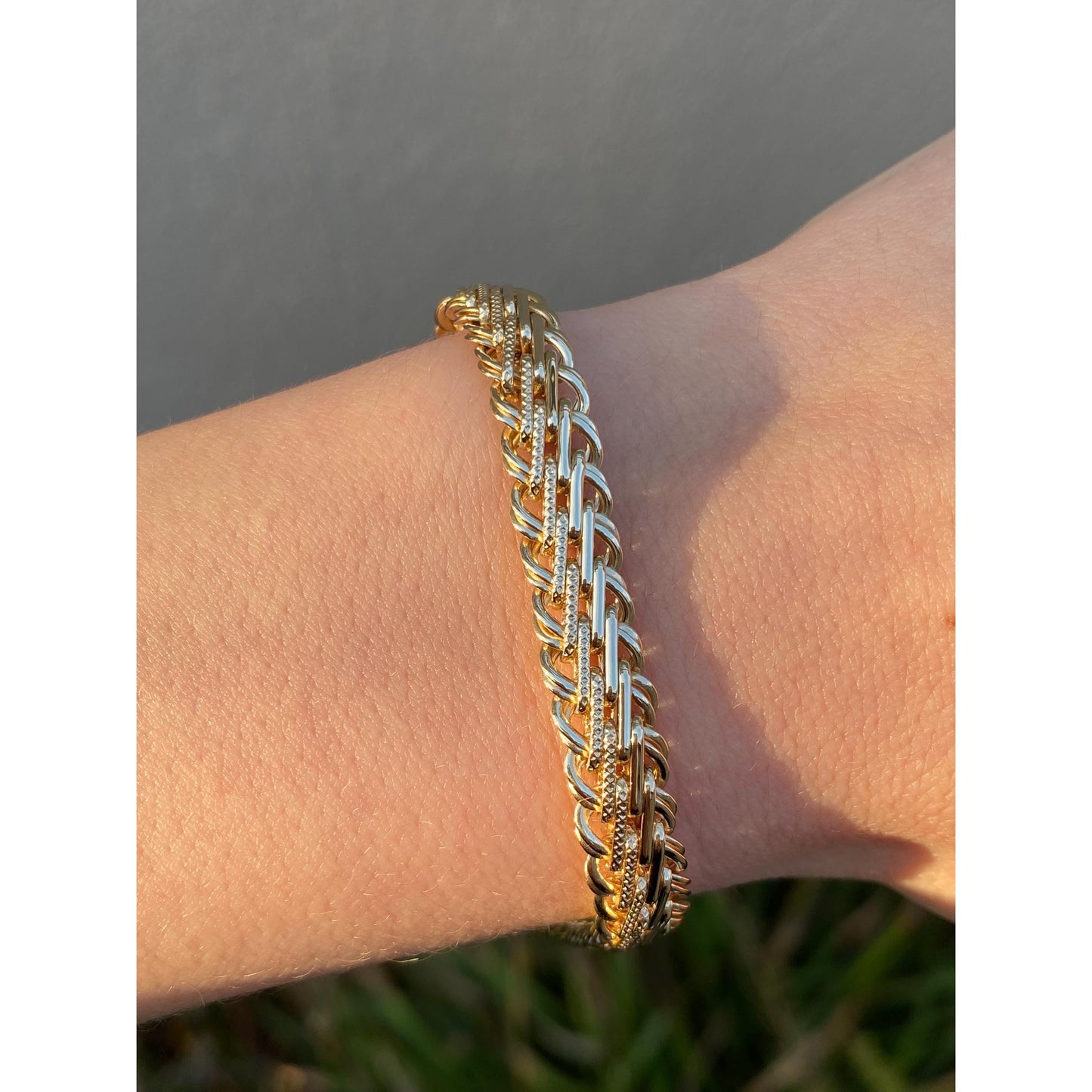 Solid 14k Yellow Gold Fancy Chain Bracelet - 7.75 inches