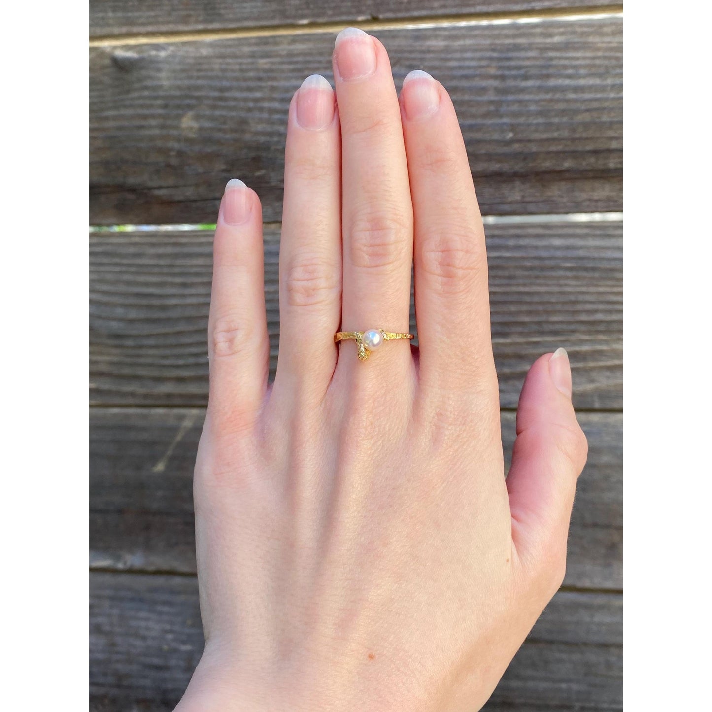 Vintage Solid 14k Yellow Gold Pearl Textured Ring - Size 7.75