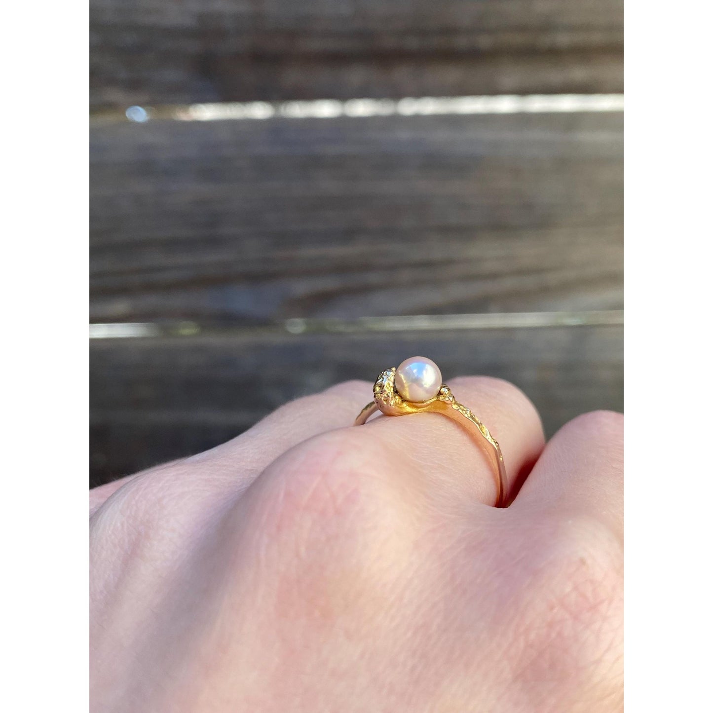 Vintage Solid 14k Yellow Gold Pearl Textured Ring - Size 7.75
