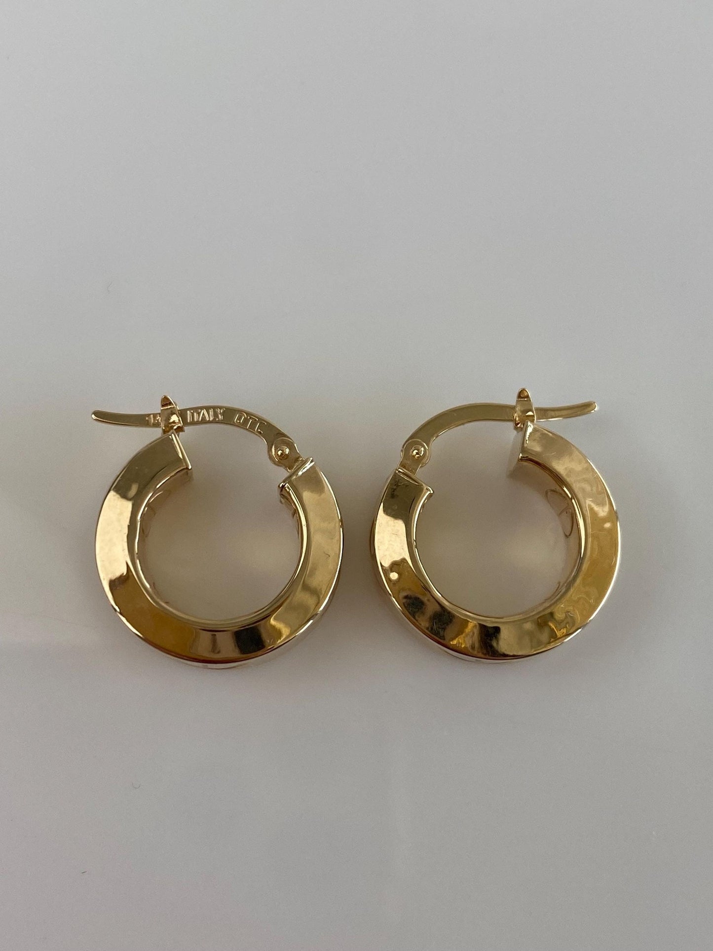 Vintage 14k White & Yellow Gold Screw Design Straight Edge Hoop Earrings