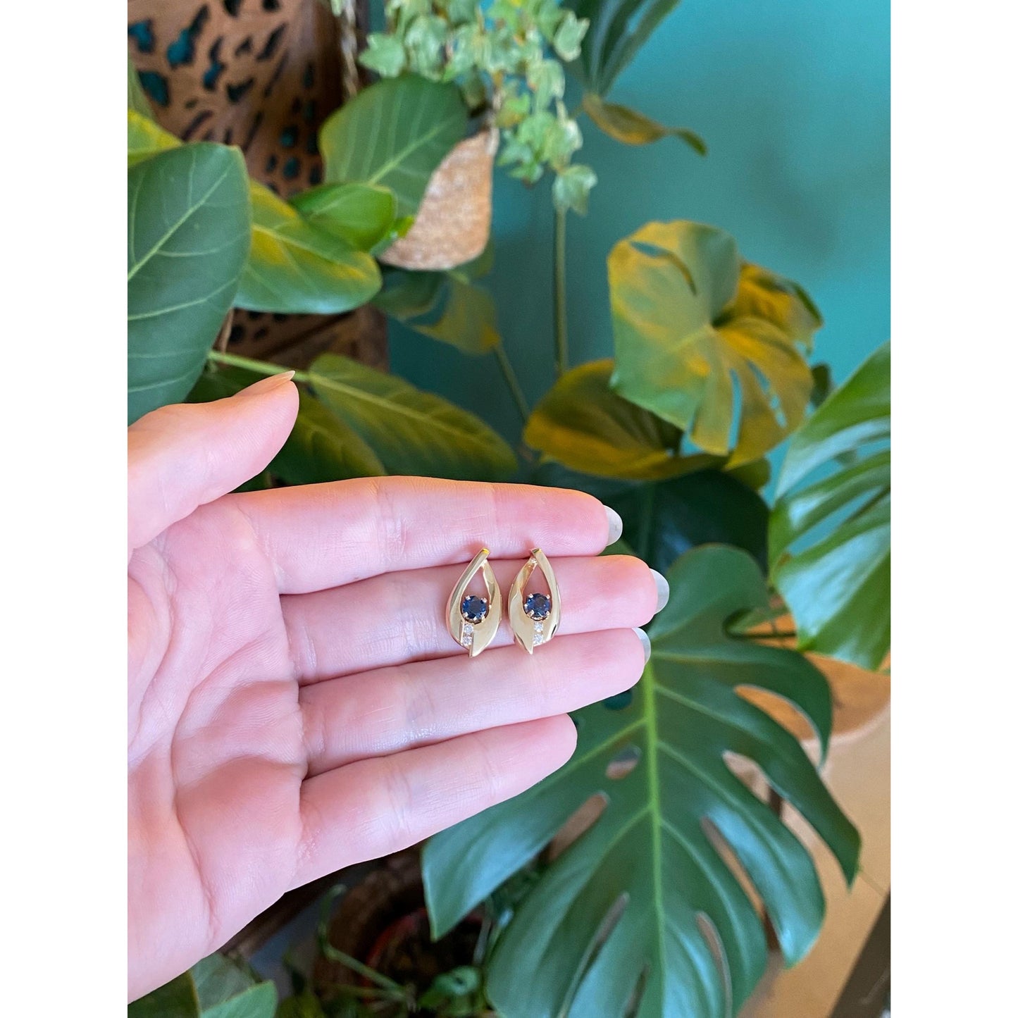 Solid 14k Yellow Gold Diamond Blue Sapphire Drop Earrings