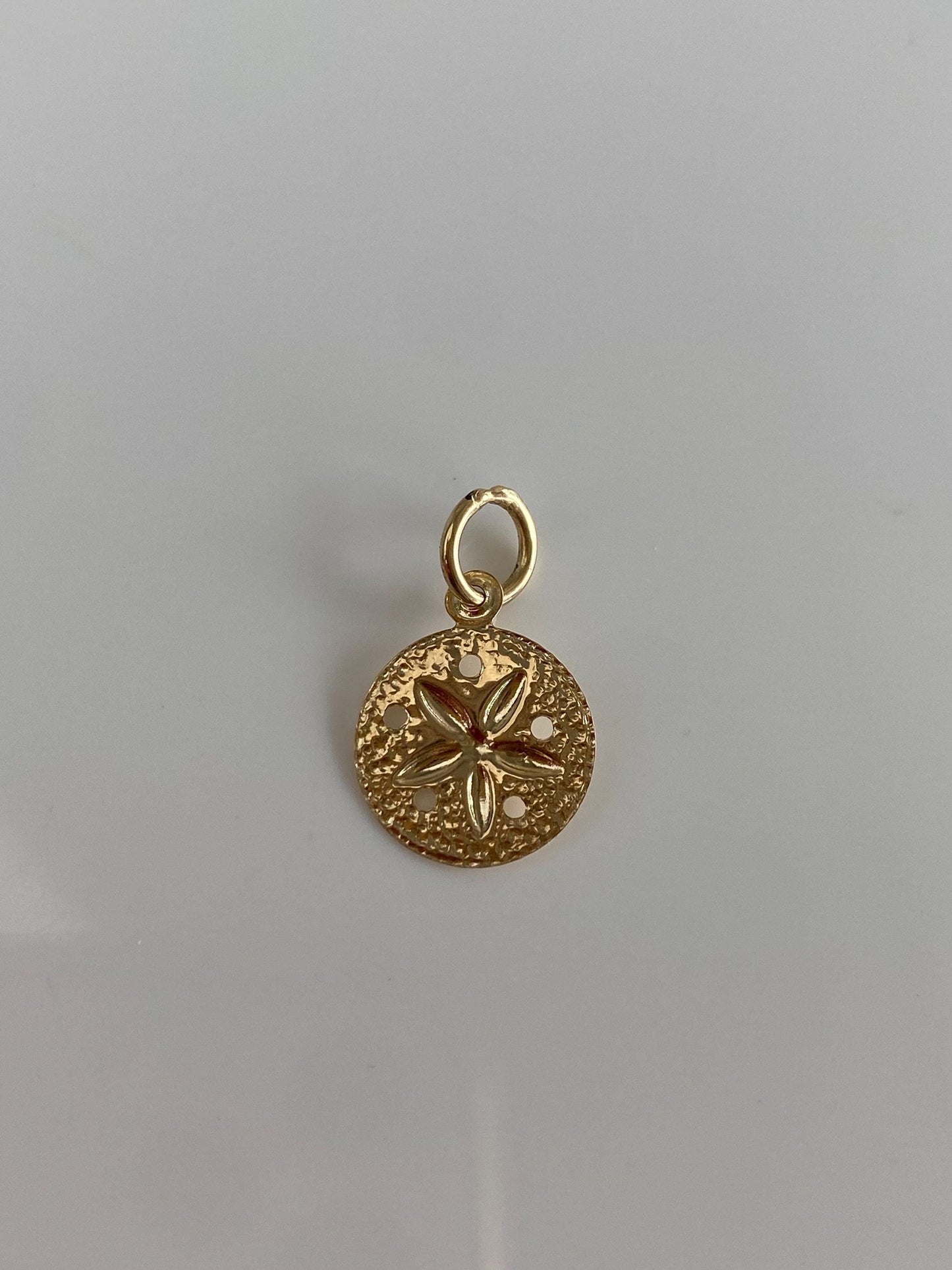 Vintage Solid 14k Yellow Gold Sand Dollar Charm