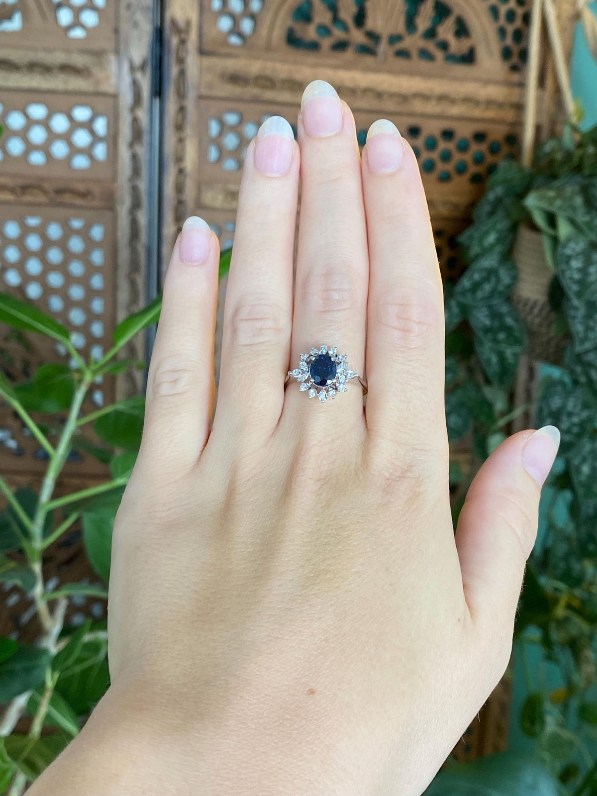 Vintage Solid 10k White Gold Diamond Halo Blue Sapphire Ring - Size 8