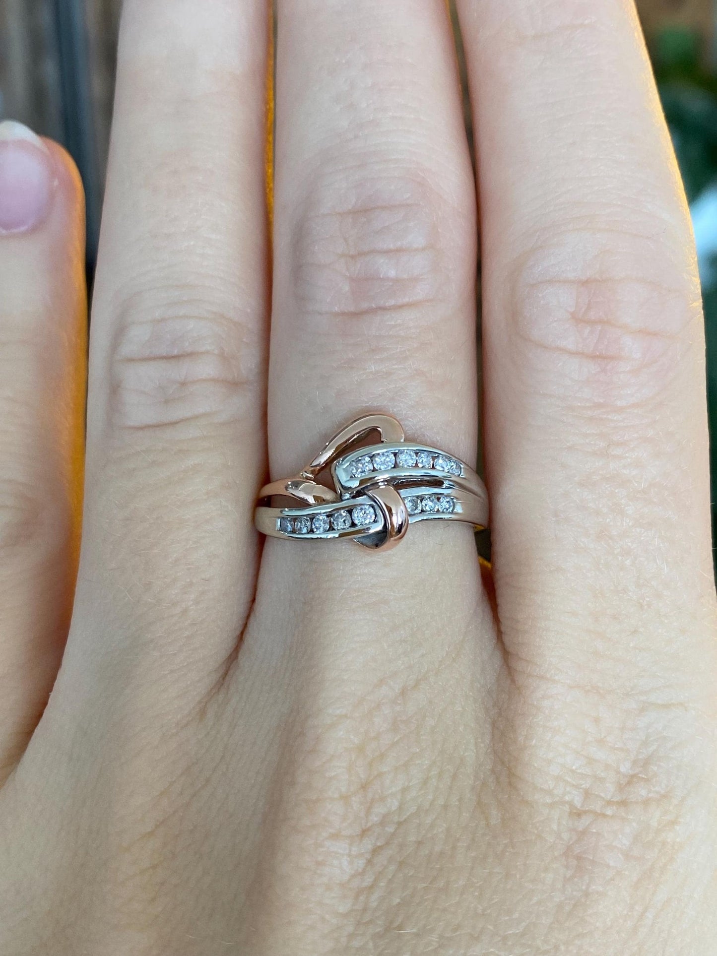 Vintage Solid 10k White & Rose Gold Diamond Heart Ring - Size 6.5