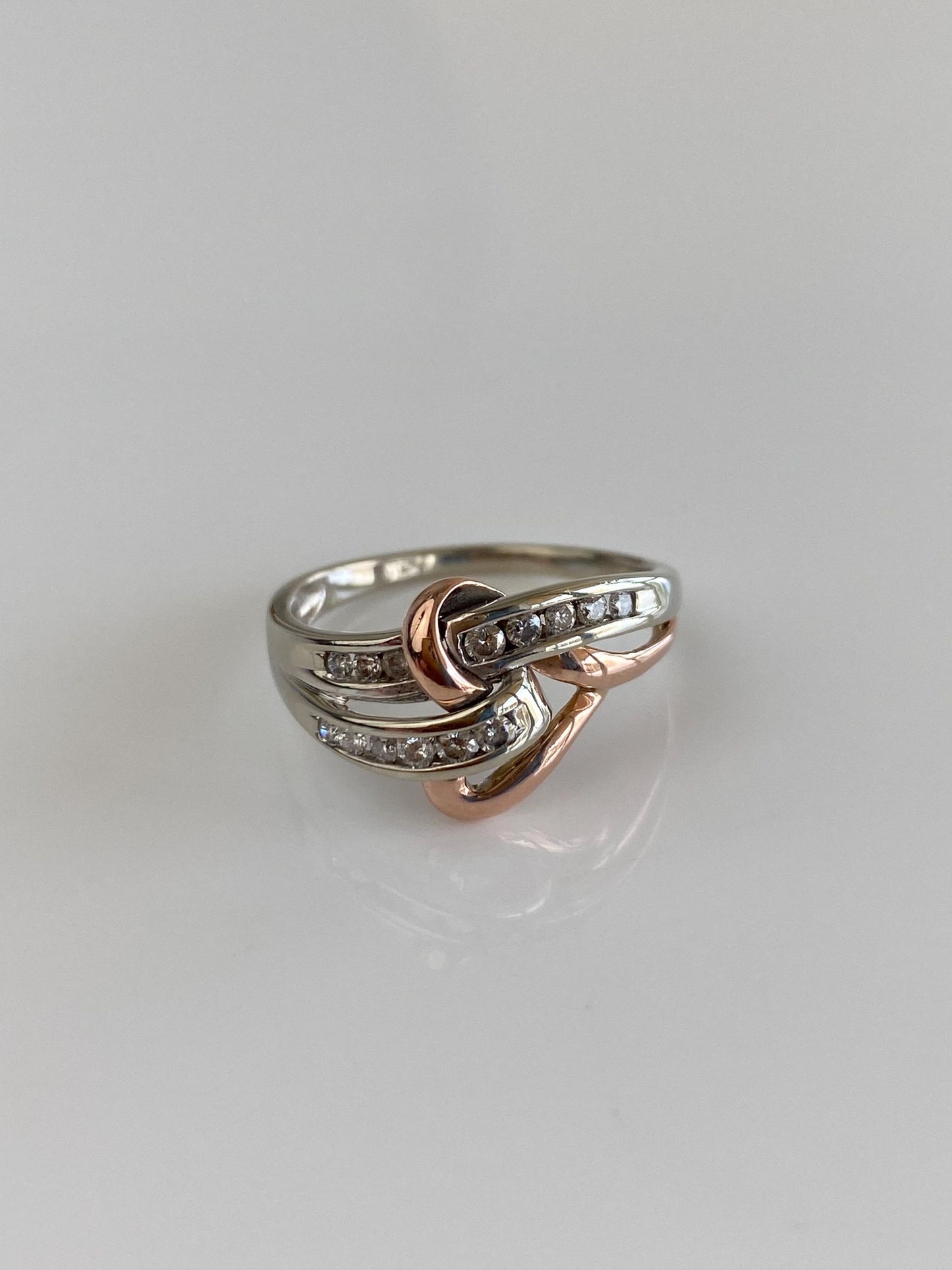 Vintage Solid 10k White & Rose Gold Diamond Heart Ring - Size 6.5
