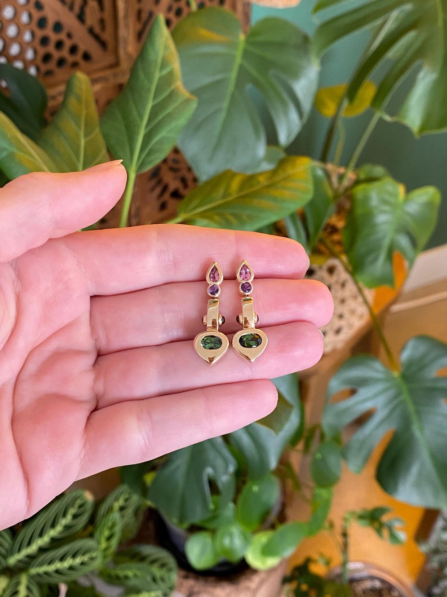 Vintage Solid 14k Yellow Gold Green & Pink Tourmaline Amethyst Garnet Drop Earrings